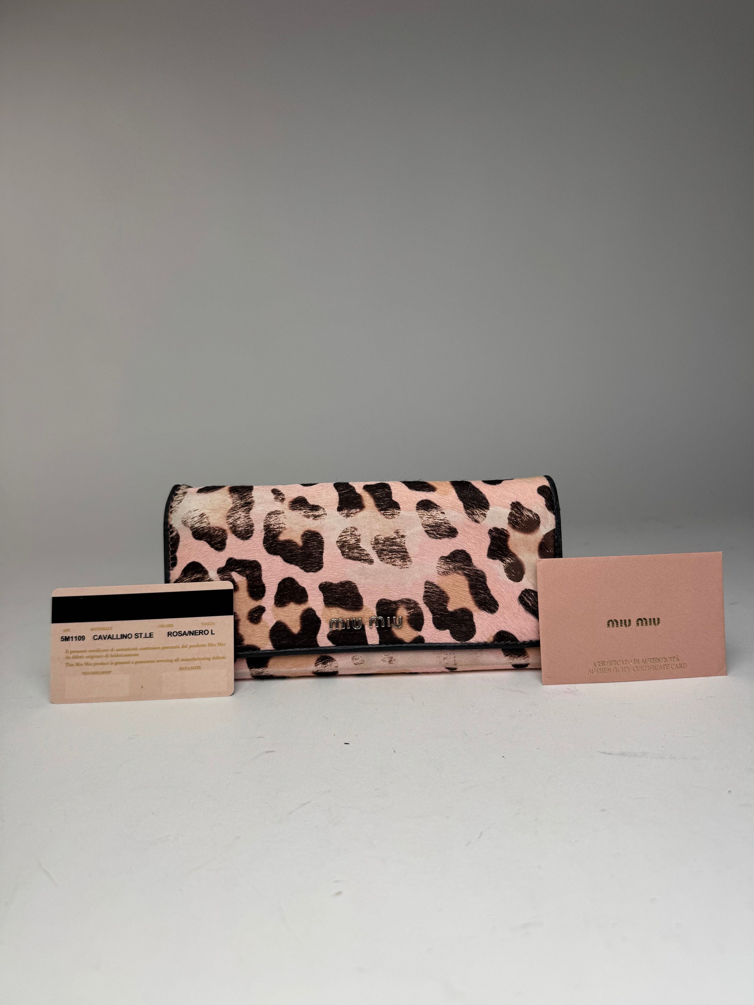 Miu Miu Vintage Fur leather wallet black pink Size ONE SIZE - 12 Thumbnail