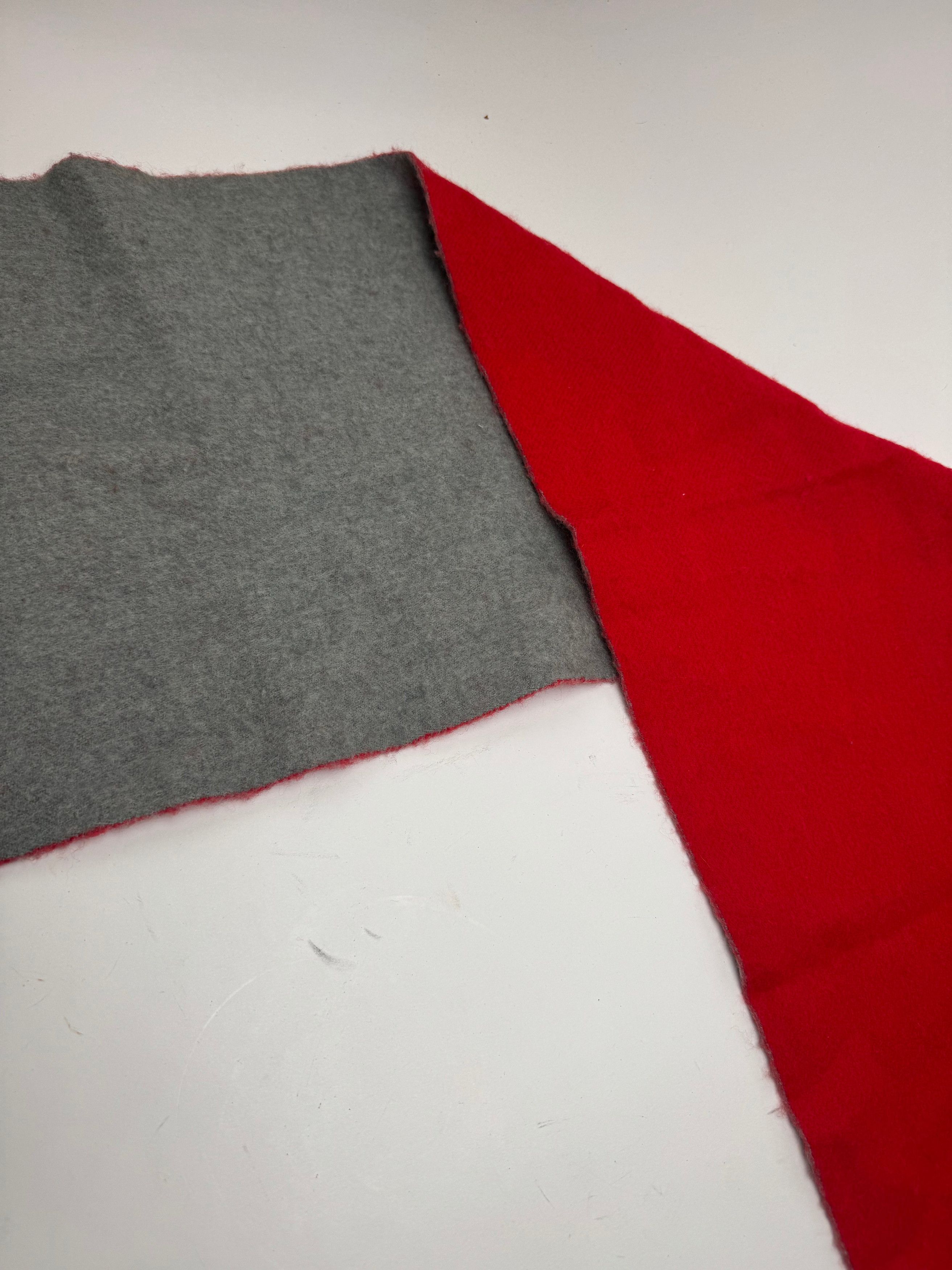 Courreges Vintage Paris wool scarf red grey Size ONE SIZE - 3 Thumbnail