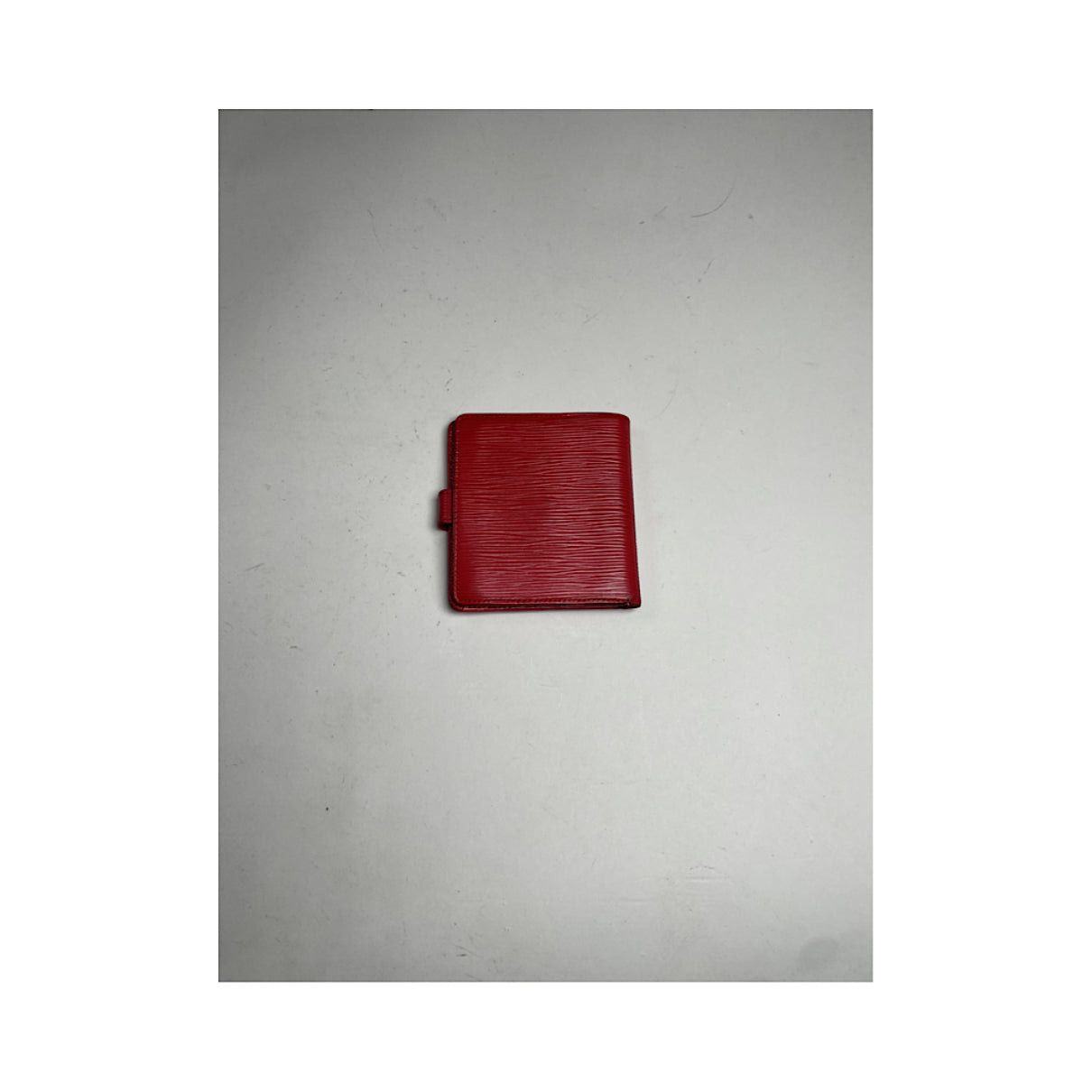 Louis Vuitton Red Leather Purse Size ONE SIZE - 4 Thumbnail