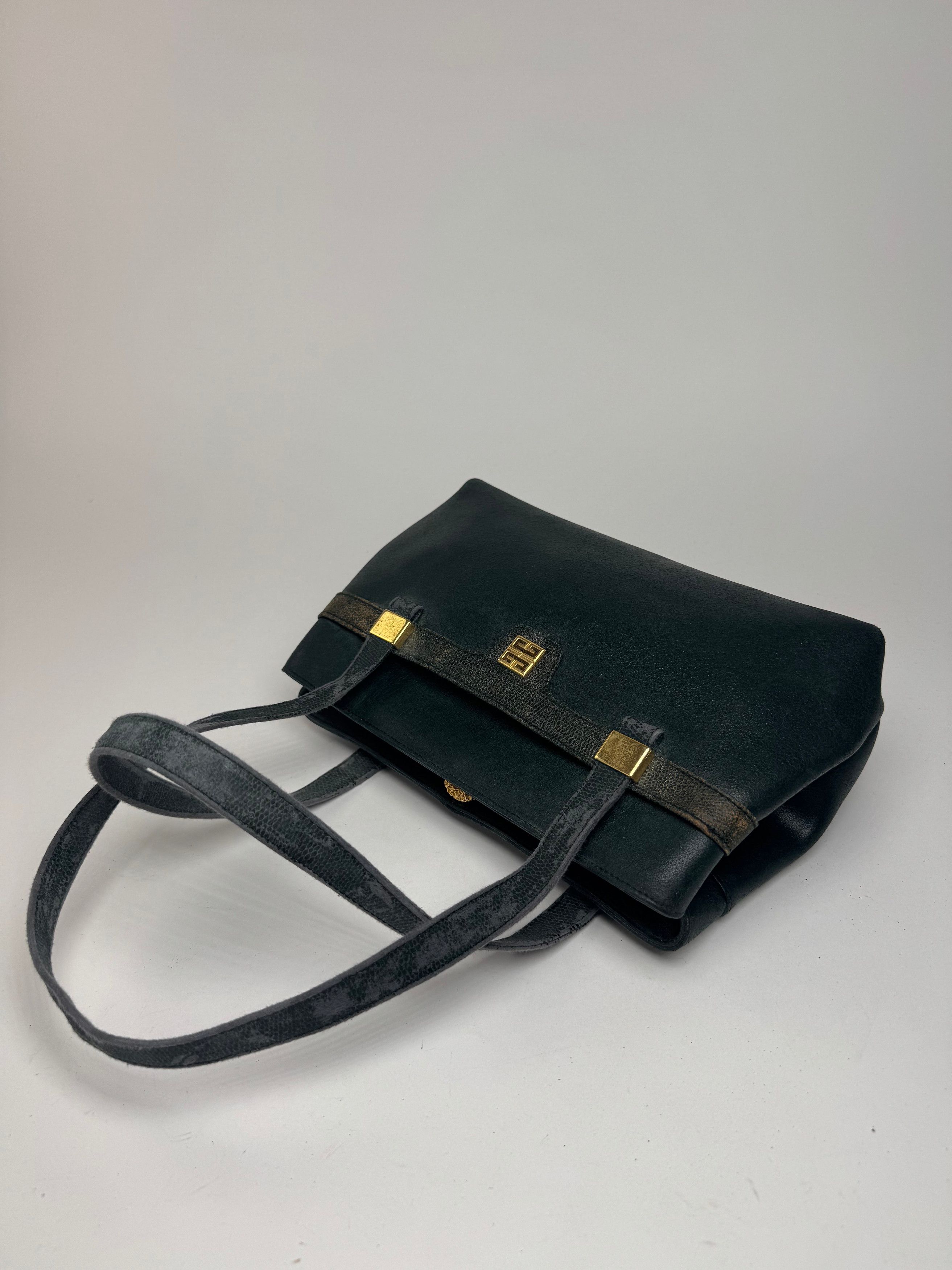 Givenchy Vintage Leather 4G bag green Size ONE SIZE - 9 Thumbnail