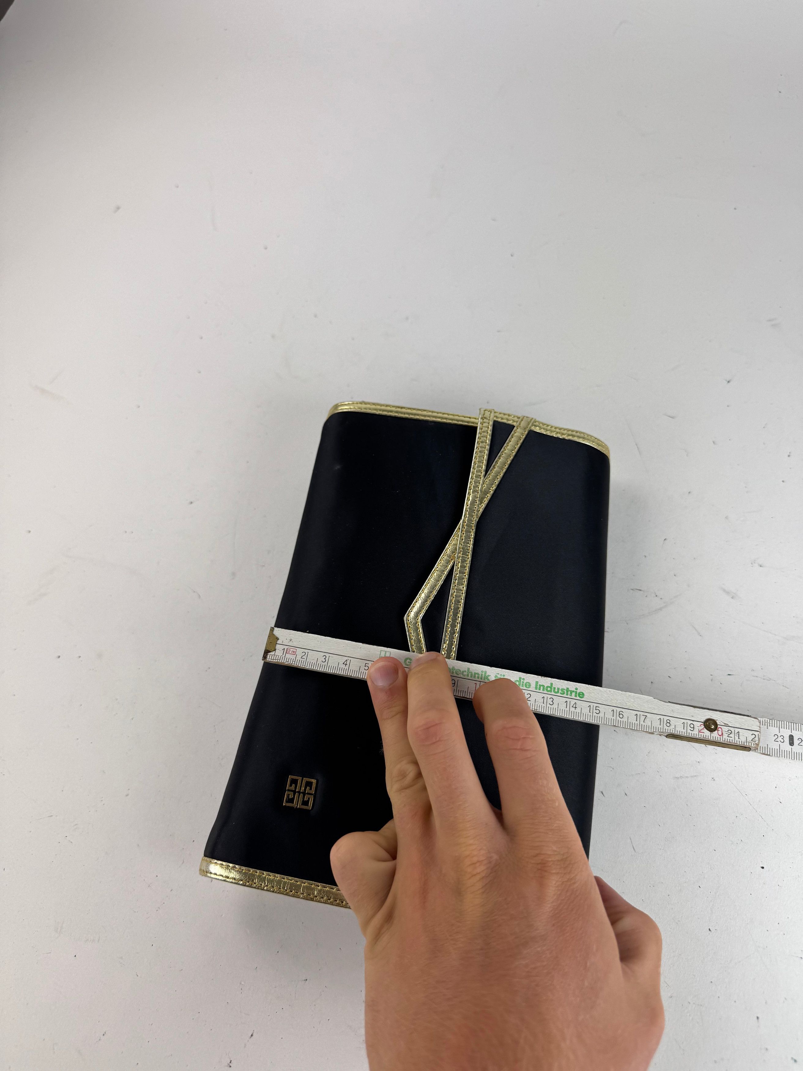 Givenchy Vintage Leather canvas clutch black gold Size ONE SIZE - 12 Thumbnail