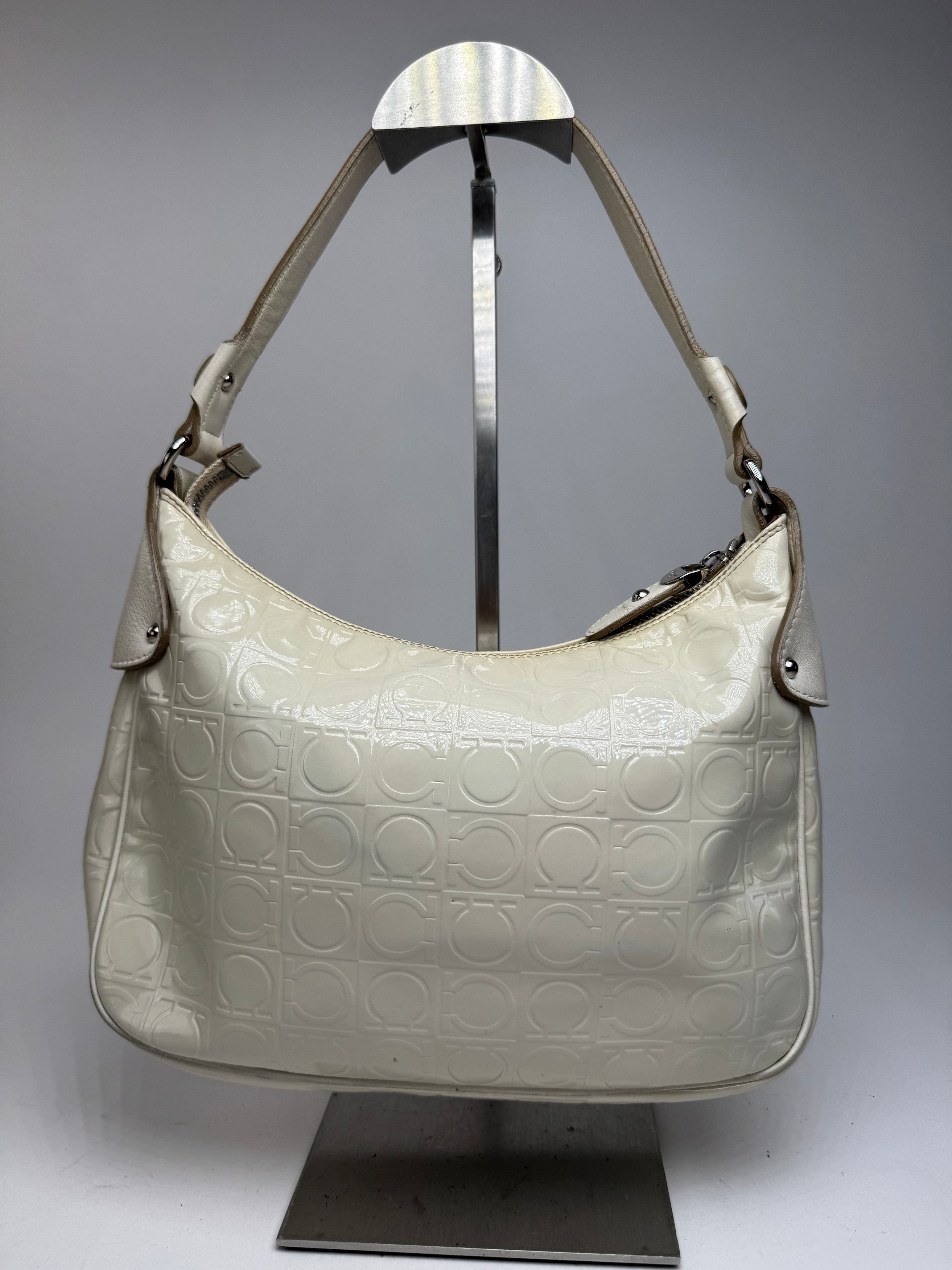Salvatore Ferragamo Vintage Monogram Patent Leather bag white Size ONE SIZE - 3 Thumbnail