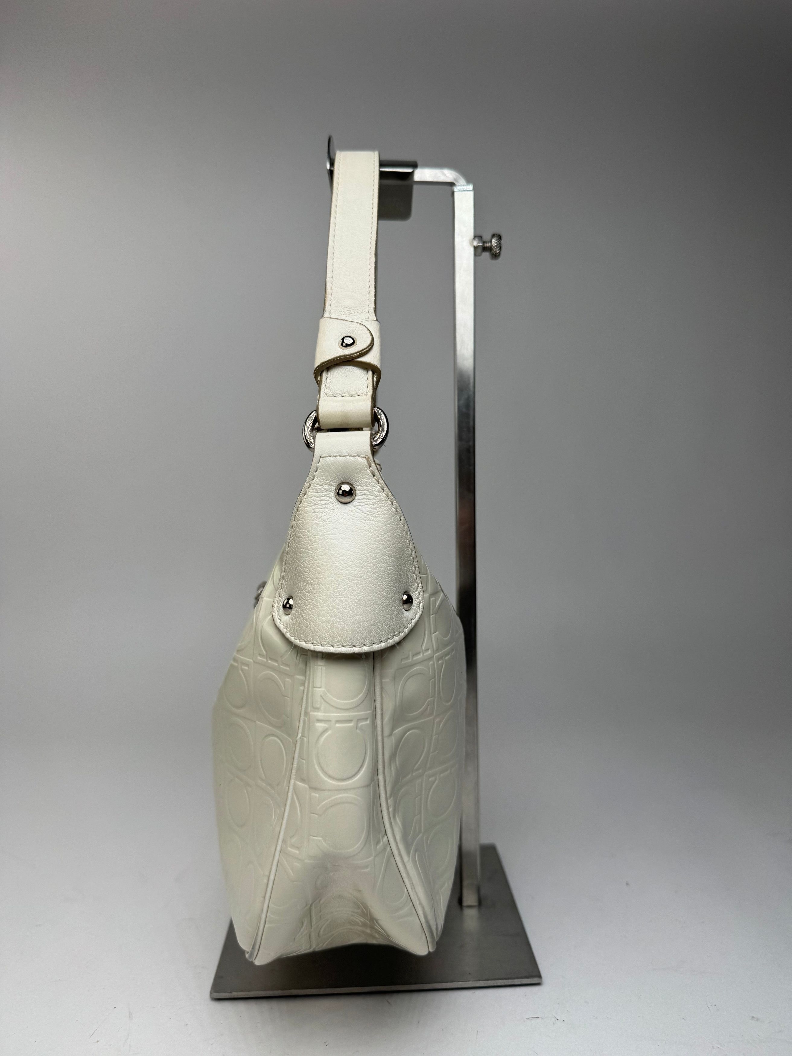 Salvatore Ferragamo Vintage Monogram Patent Leather bag white Size ONE SIZE - 2 Thumbnail