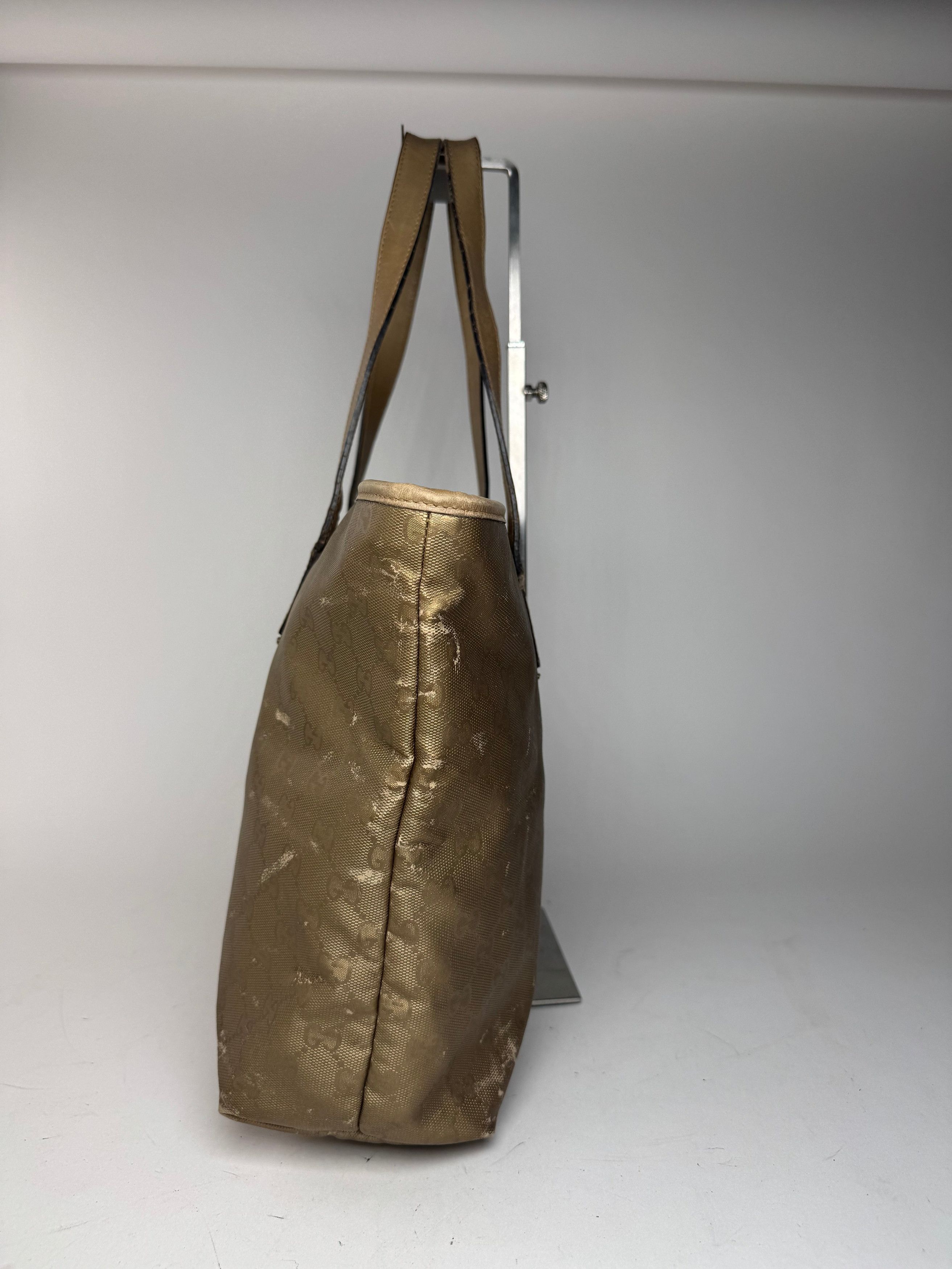 Gucci Vintage Monogram Bag Gold Size ONE SIZE - 8 Thumbnail