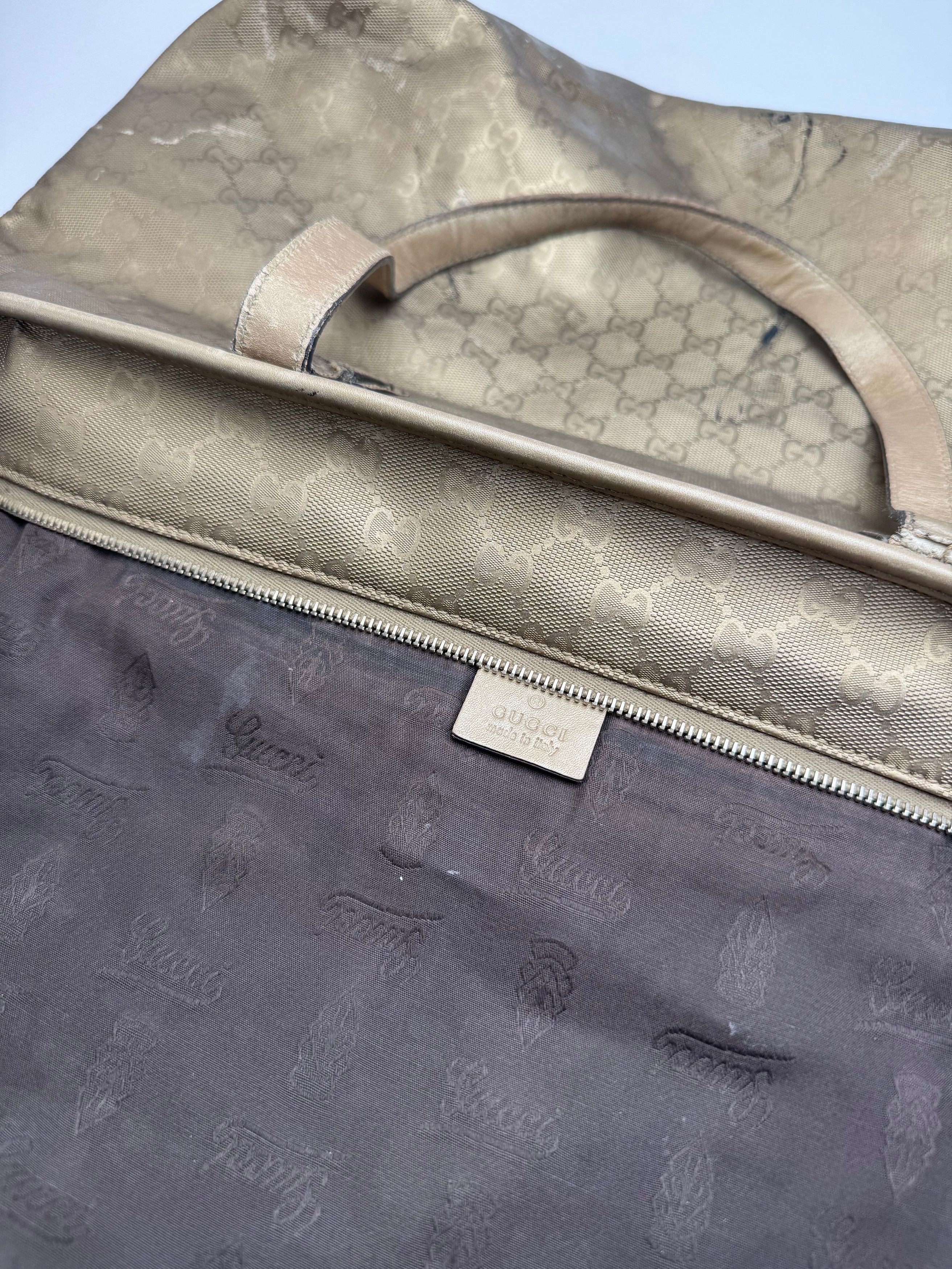 Gucci Vintage Monogram Bag Gold Size ONE SIZE - 4 Thumbnail