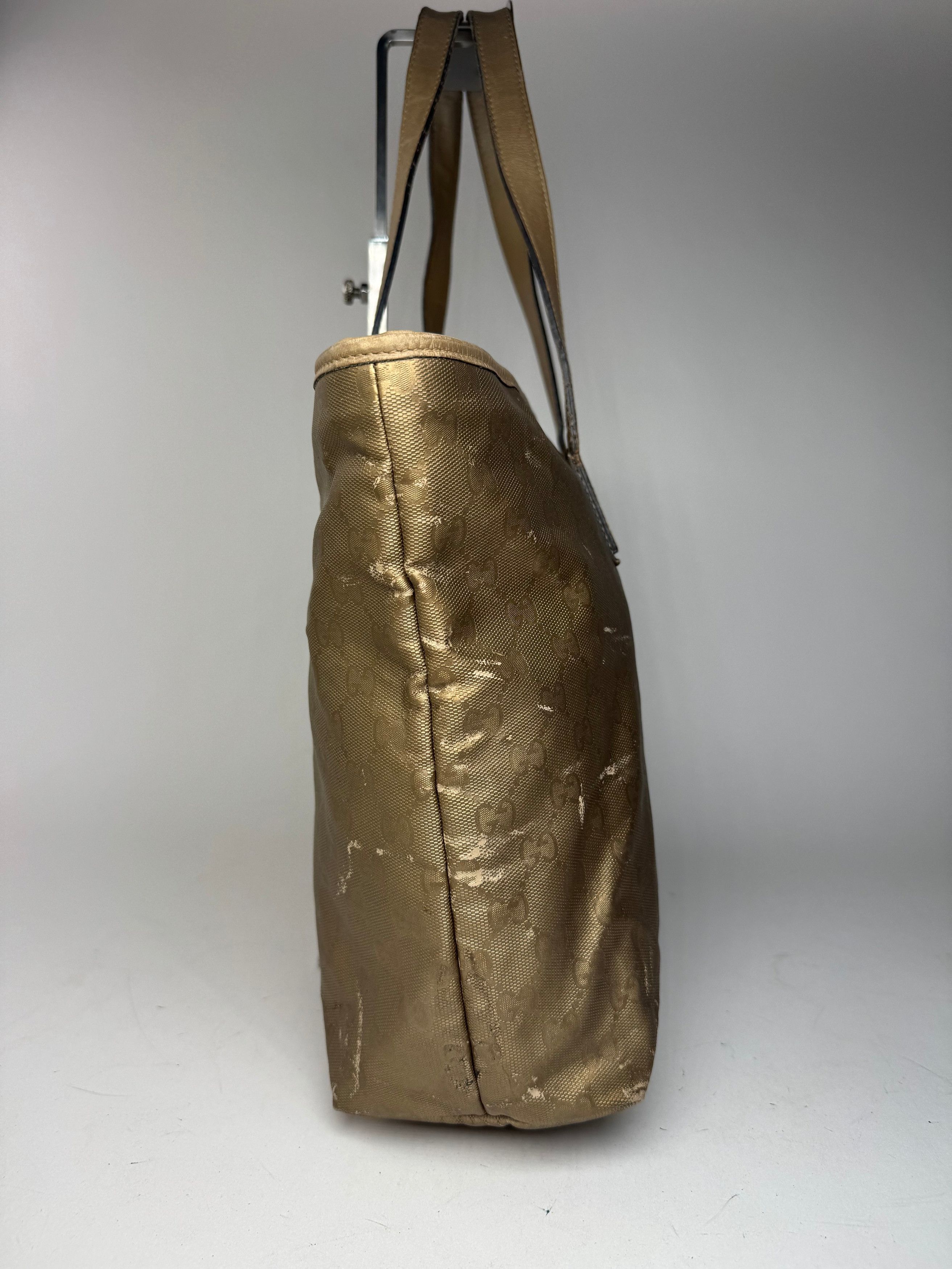 Gucci Vintage Monogram Bag Gold Size ONE SIZE - 6 Thumbnail