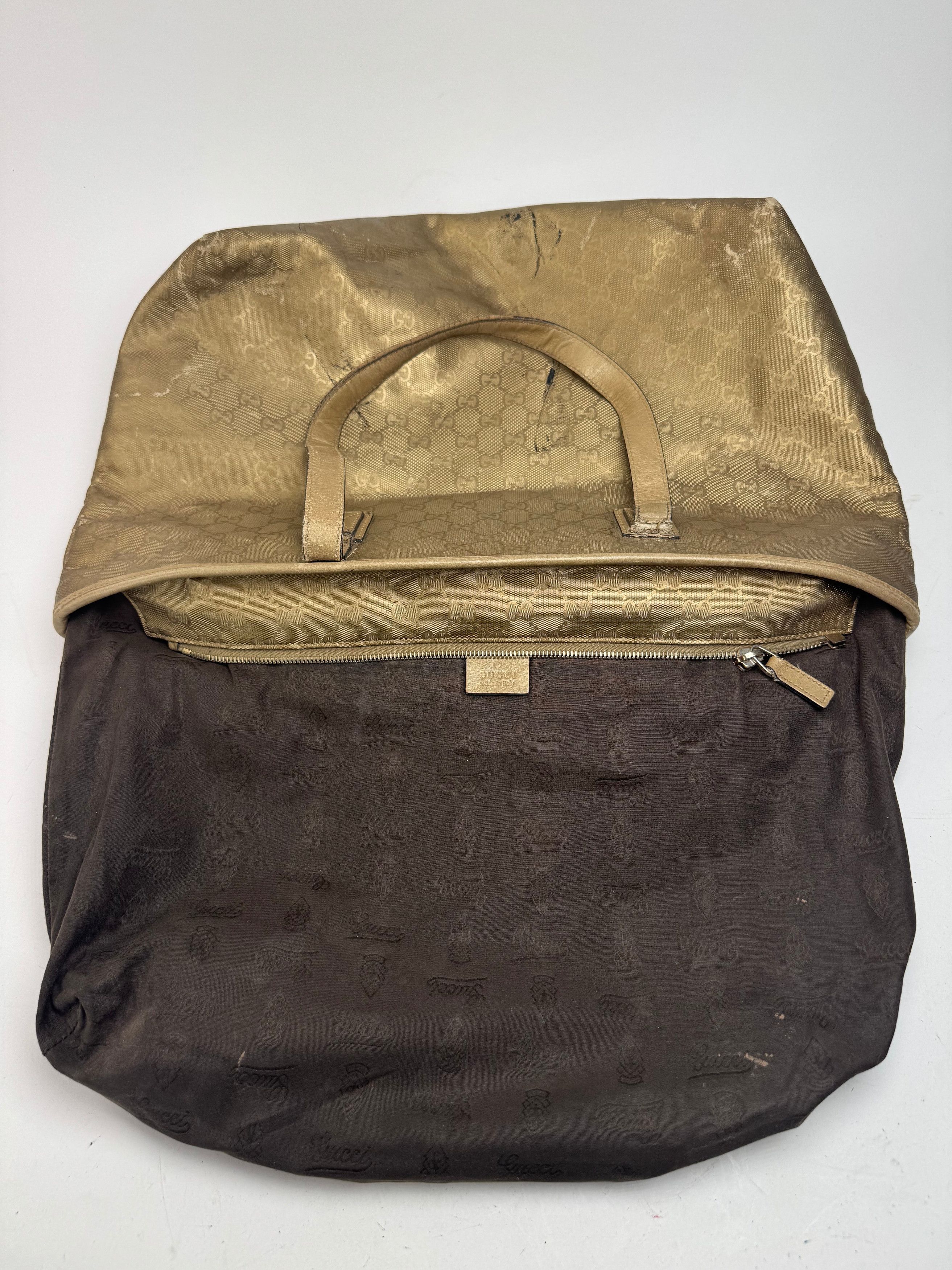 Gucci Vintage Monogram Bag Gold Size ONE SIZE - 3 Thumbnail