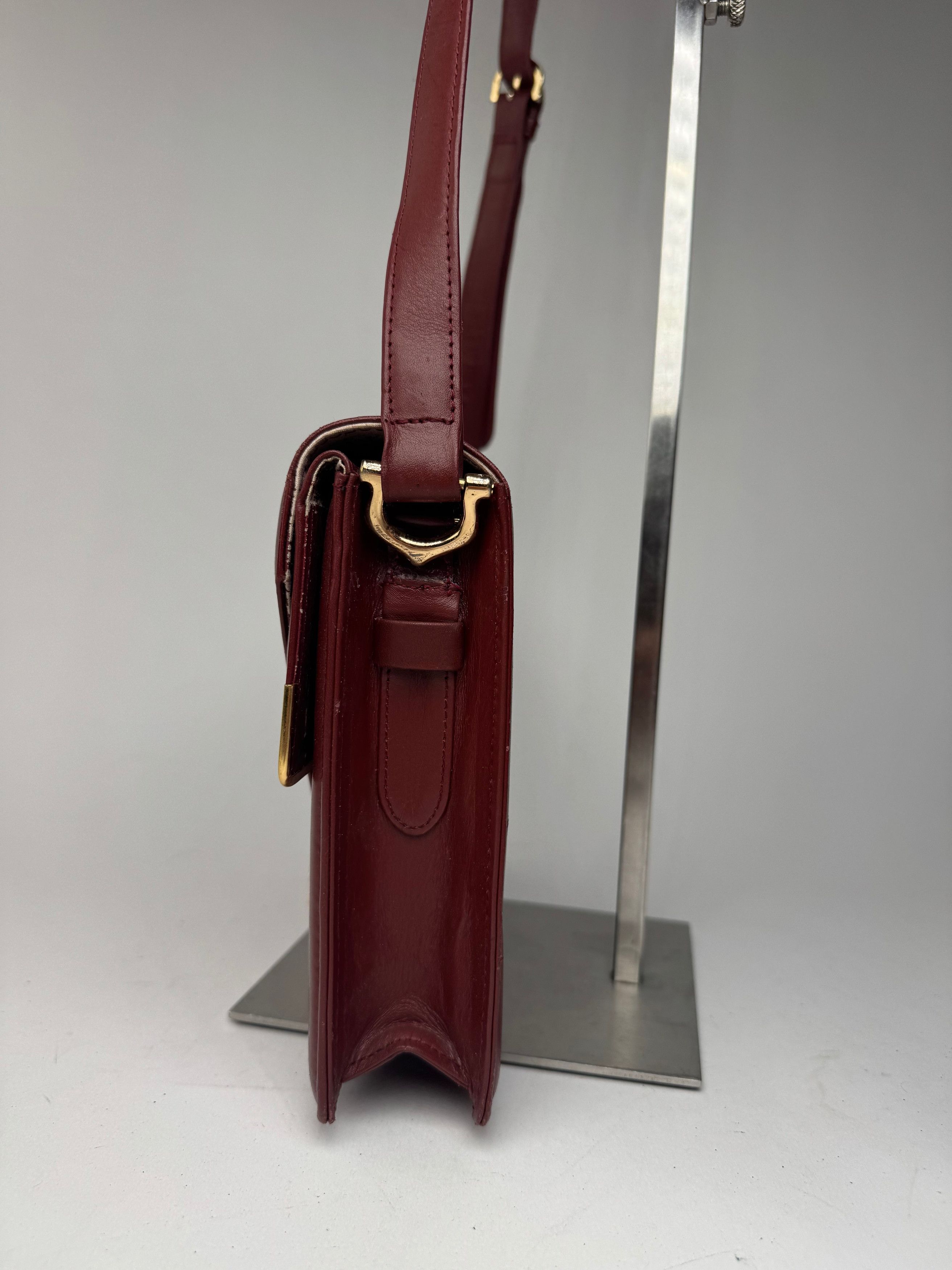 Cartier Vintage Crossbody Leather Bag Burgundy Size ONE SIZE - 9 Thumbnail