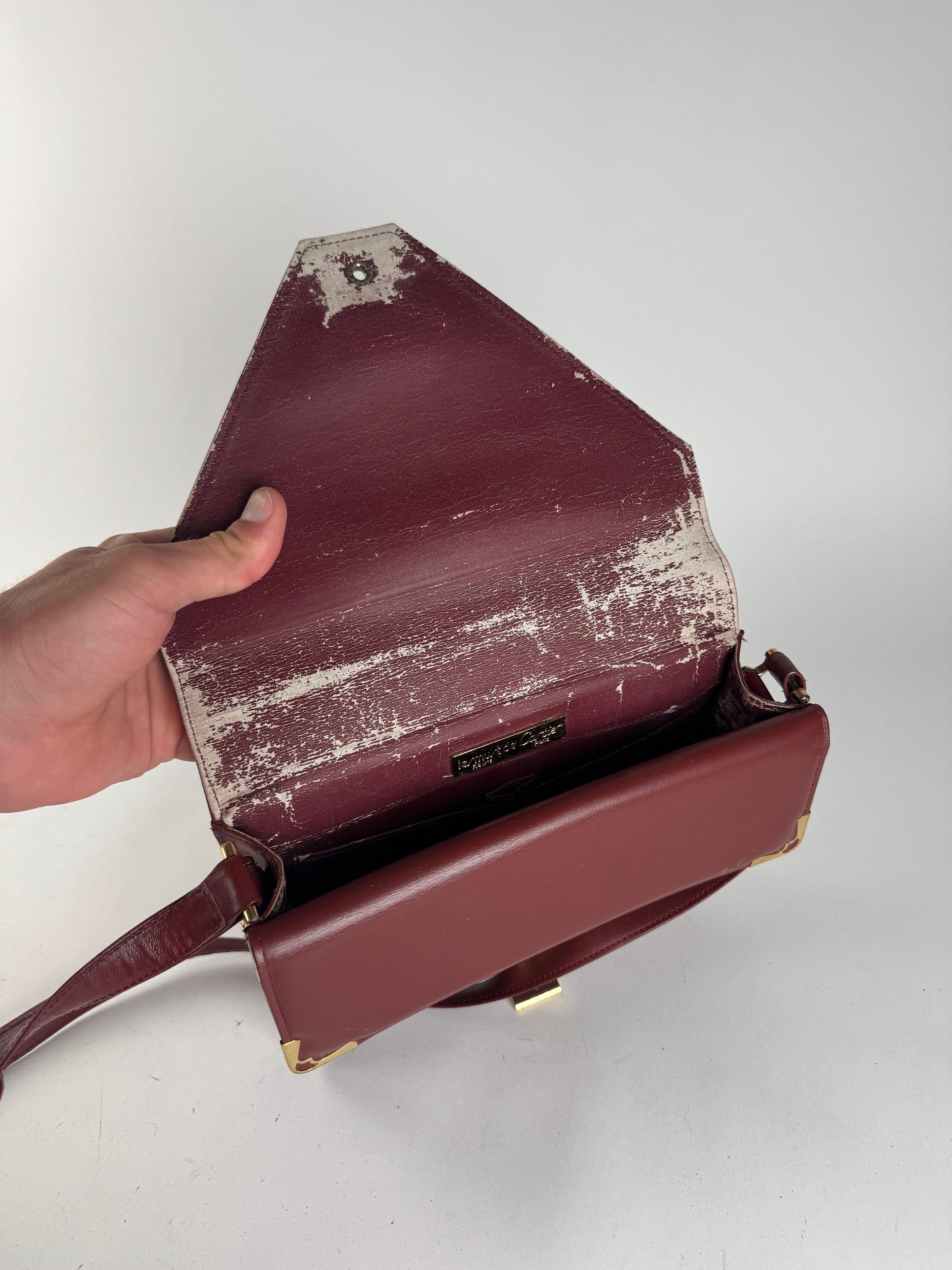 Cartier Vintage Crossbody Leather Bag Burgundy Size ONE SIZE - 4 Thumbnail