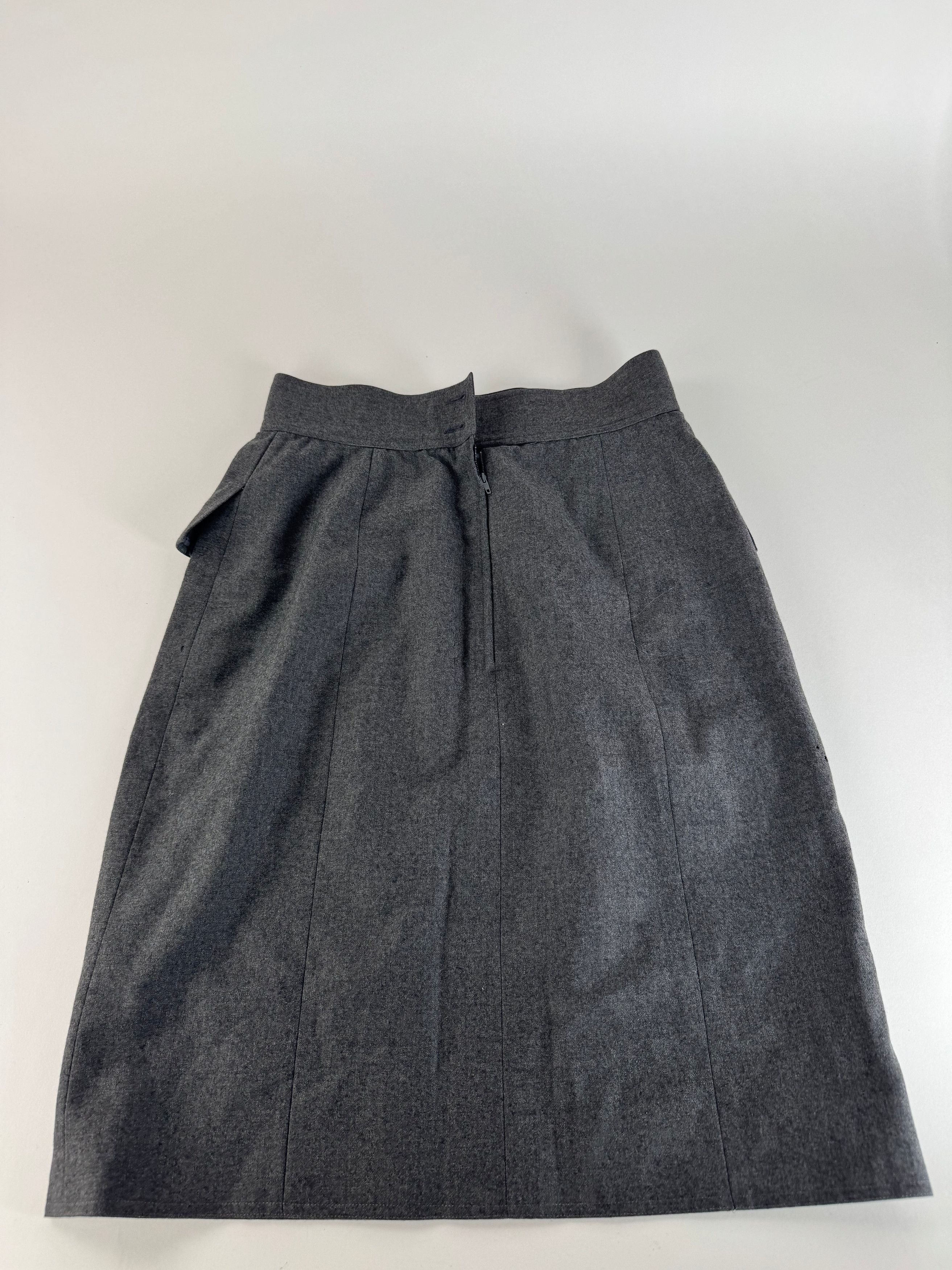 Chanel Vintage Wool Skirt Grey 36/S Size 27" / US 4 / IT 40 - 11 Thumbnail