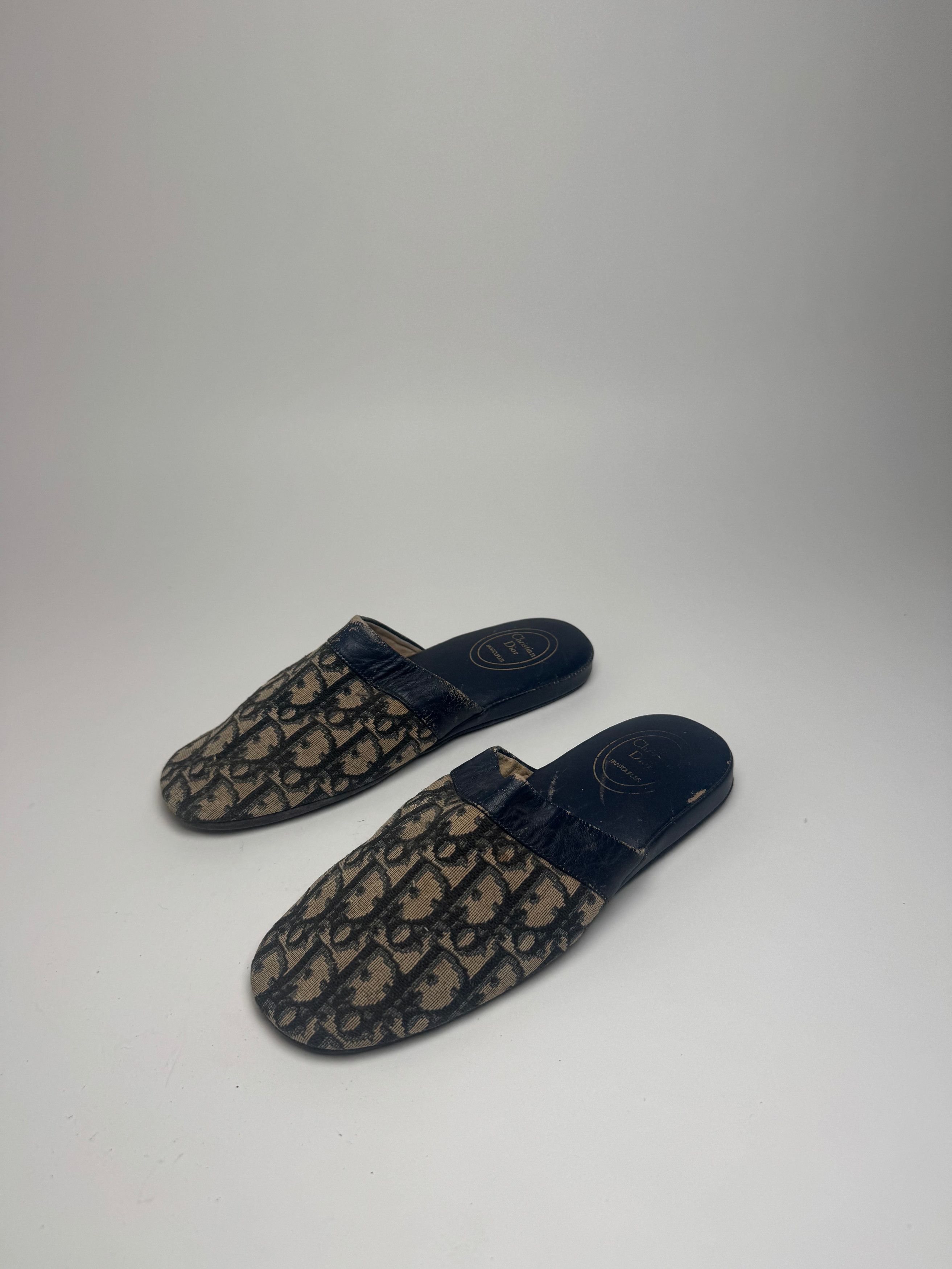 Dior Vintage Monogram Slides Size US 7 / IT 37 - 2 Thumbnail