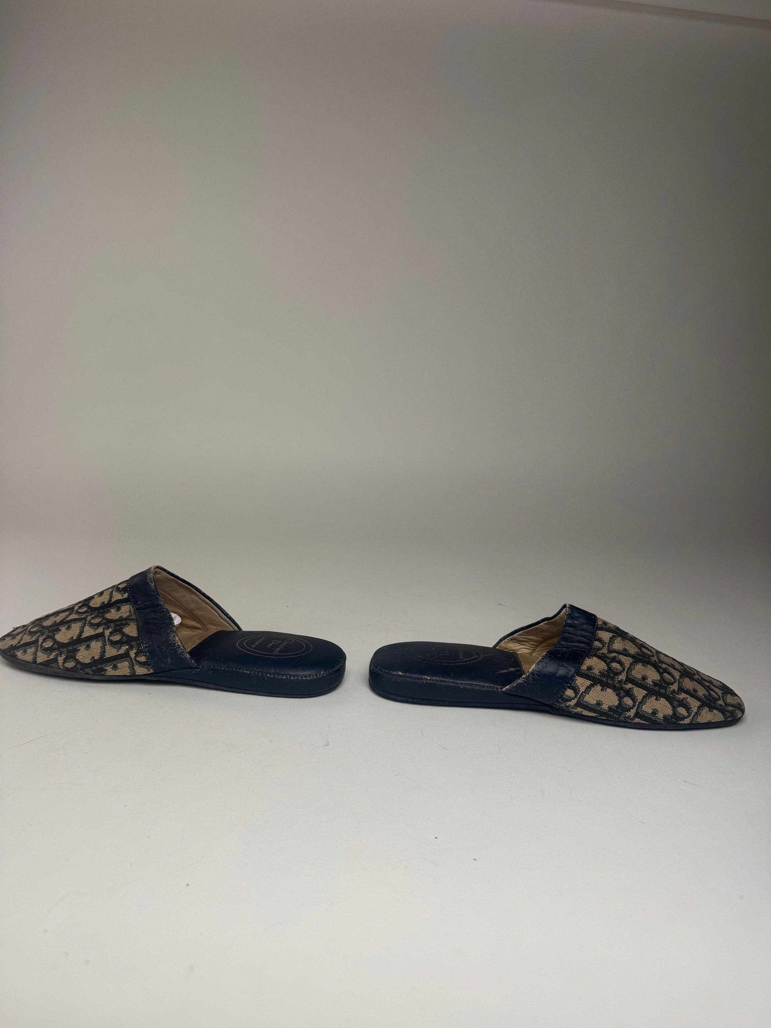 Dior Vintage Monogram Slides Size US 7 / IT 37 - 6 Thumbnail