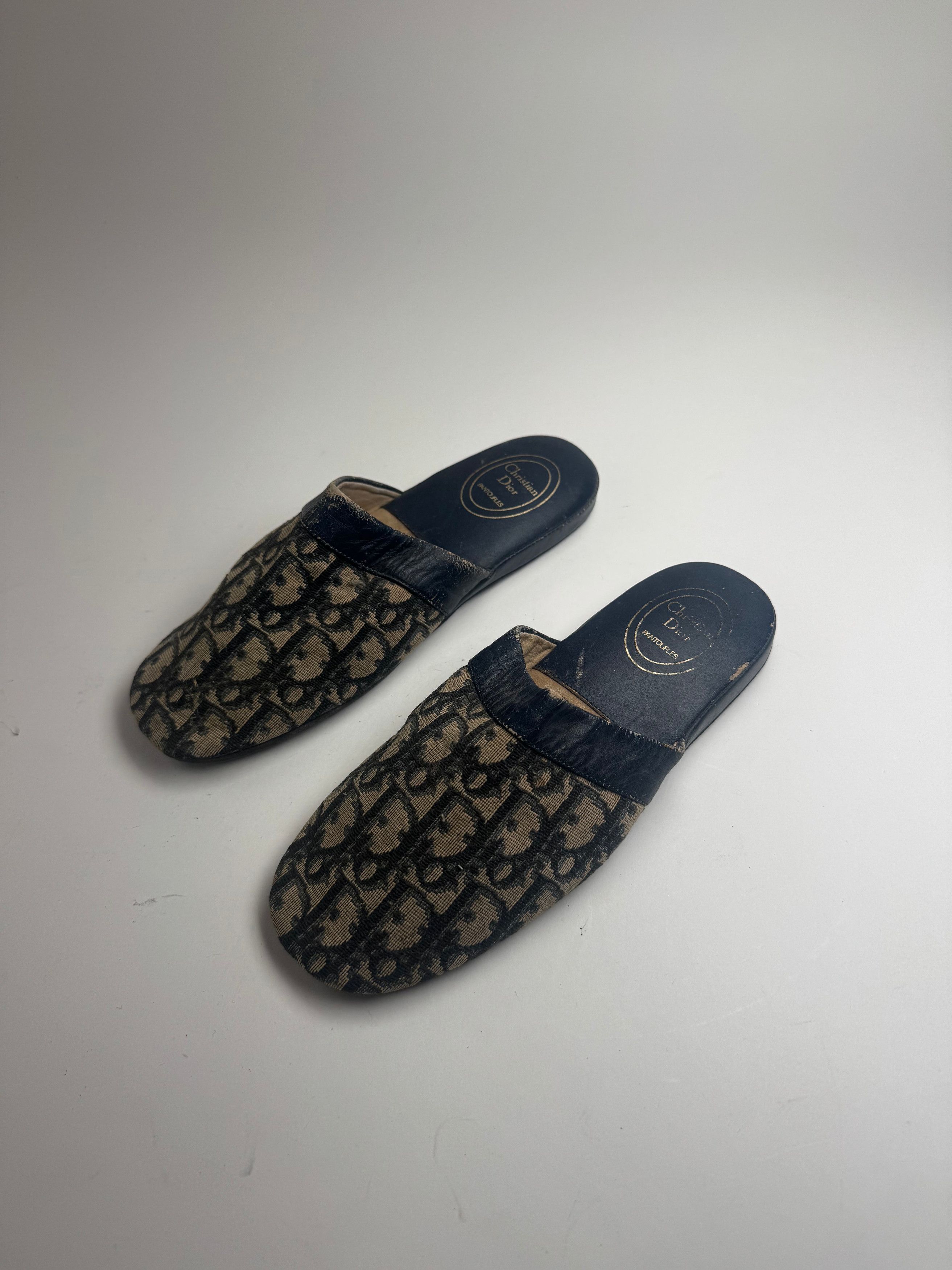 Dior Vintage Monogram Slides Size US 7 / IT 37 - 4 Thumbnail