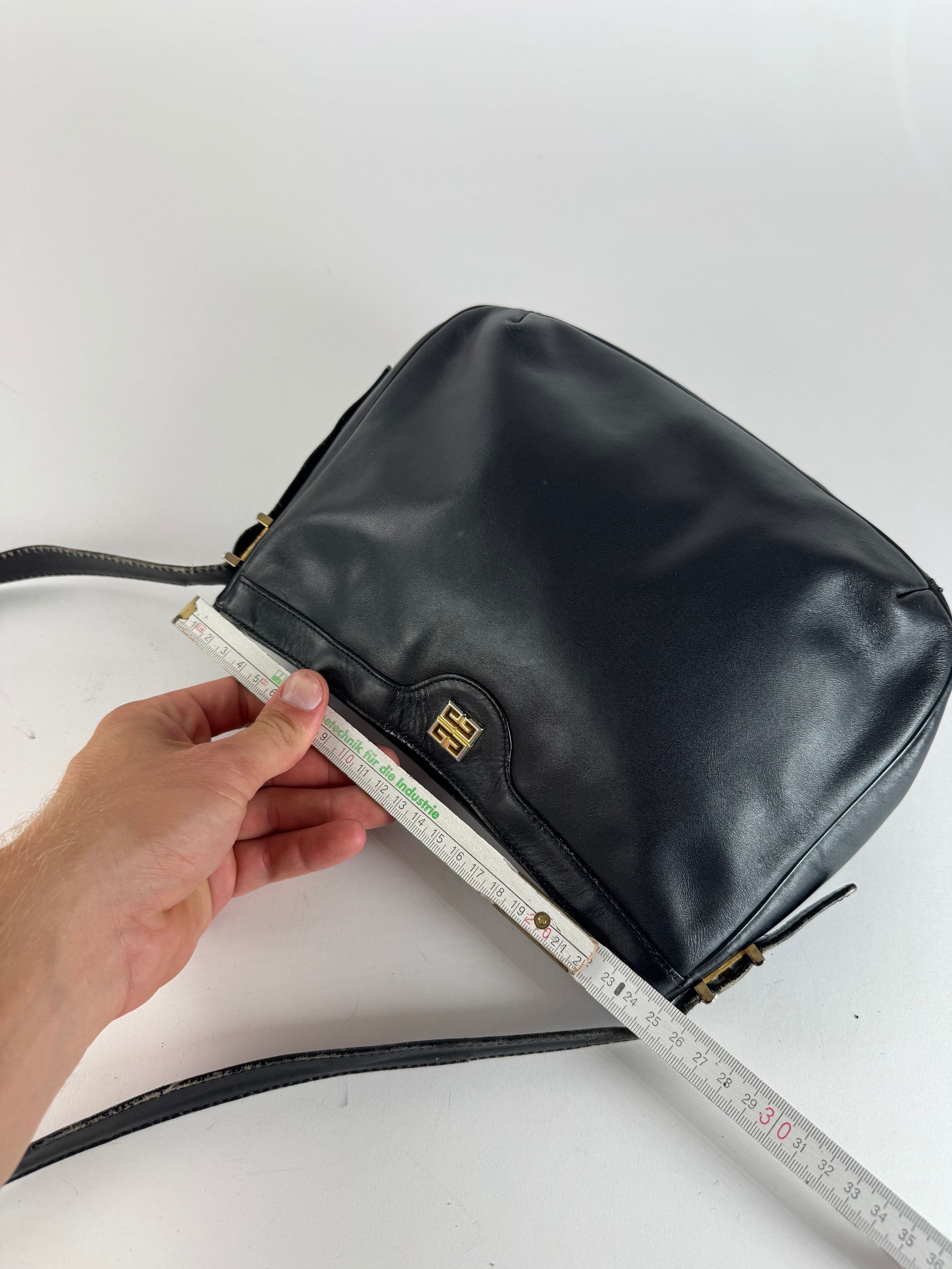 Givenchy Vintage 4G leather bag black Size ONE SIZE - 12 Thumbnail
