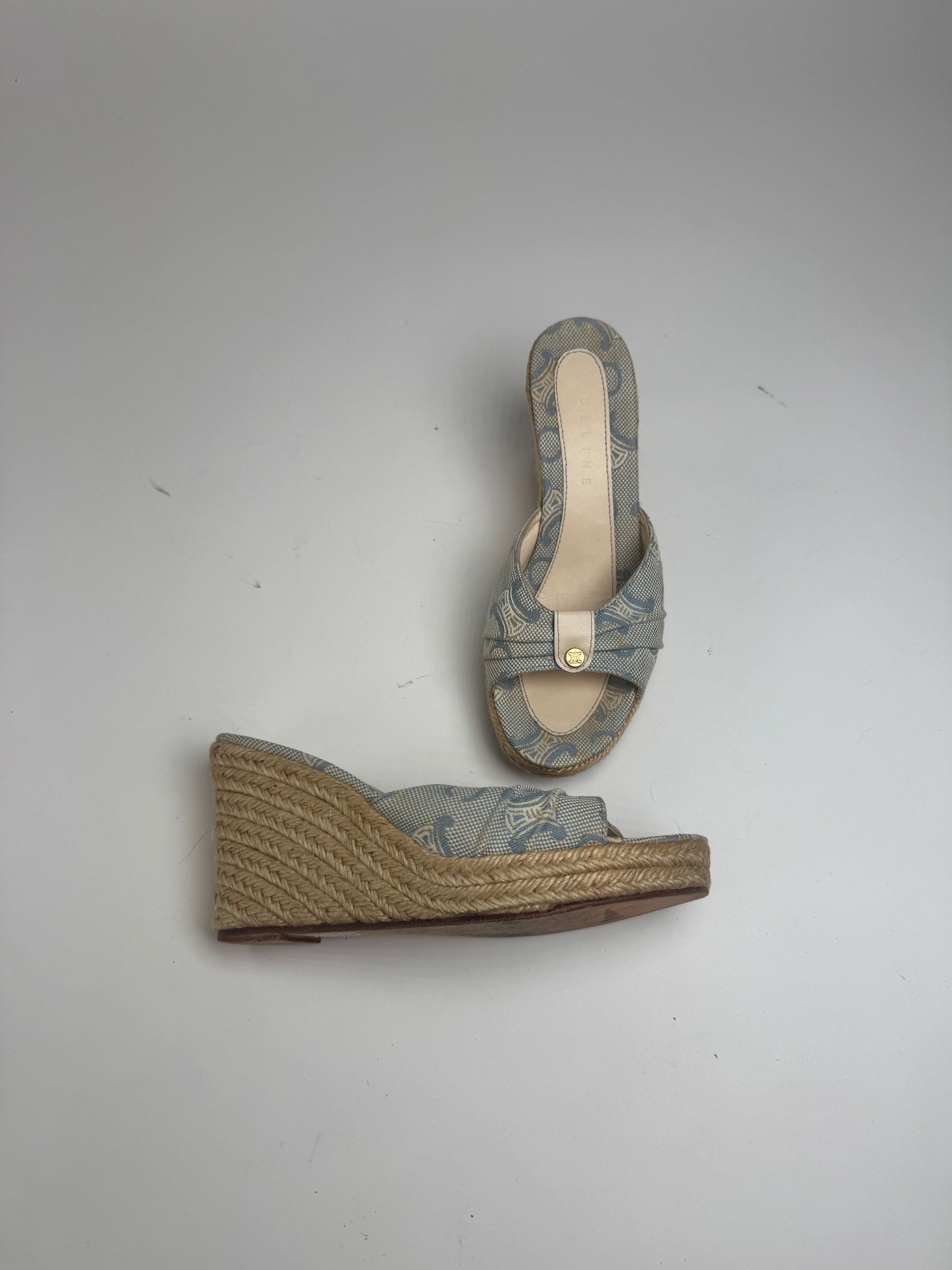 Celine Vintage Paris Monogram pumps blue beige EU36 Size US 5 / IT 35 - 7 Thumbnail