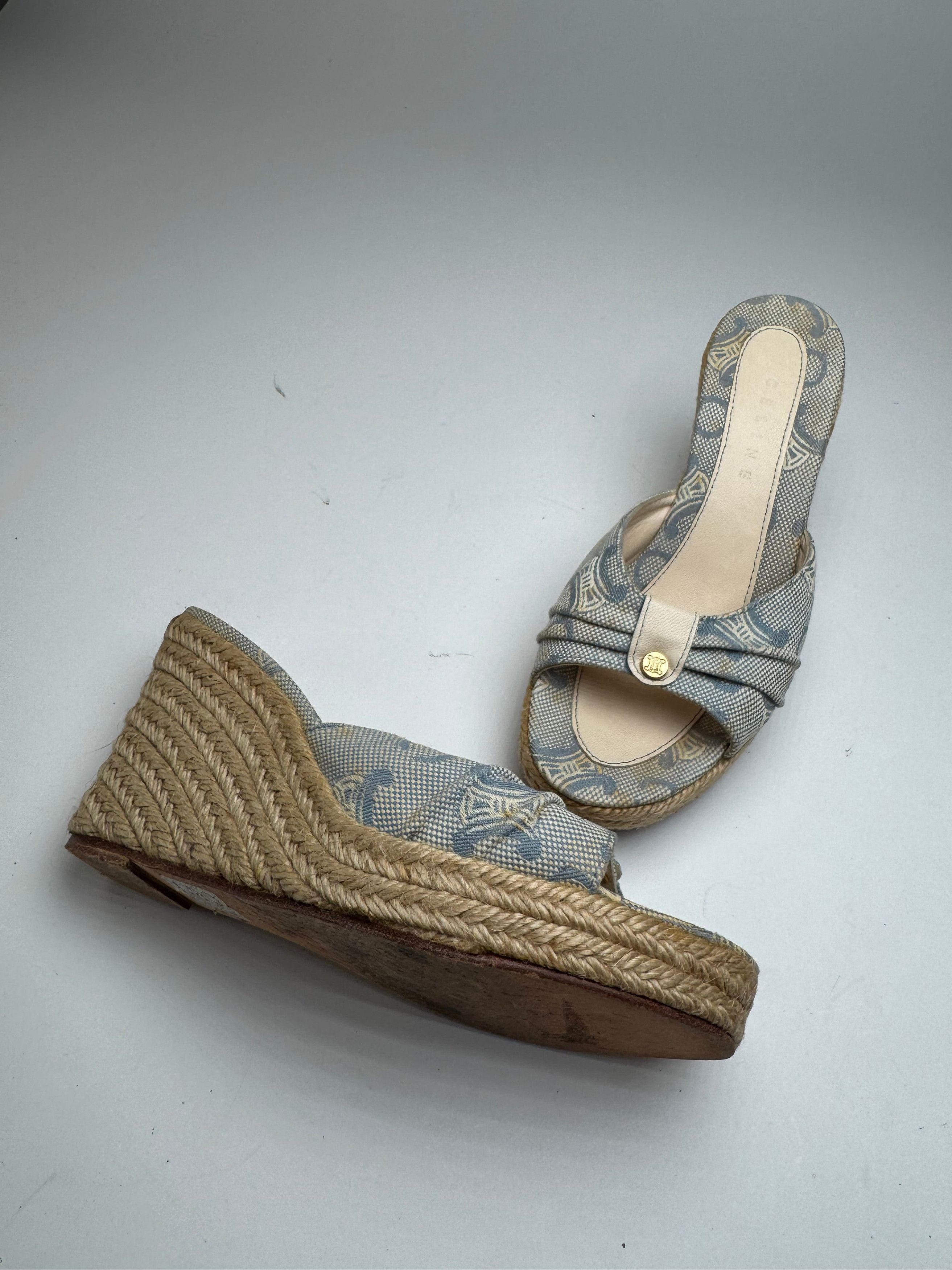 Celine Vintage Paris Monogram pumps blue beige EU36 Size US 5 / IT 35 - 4 Thumbnail