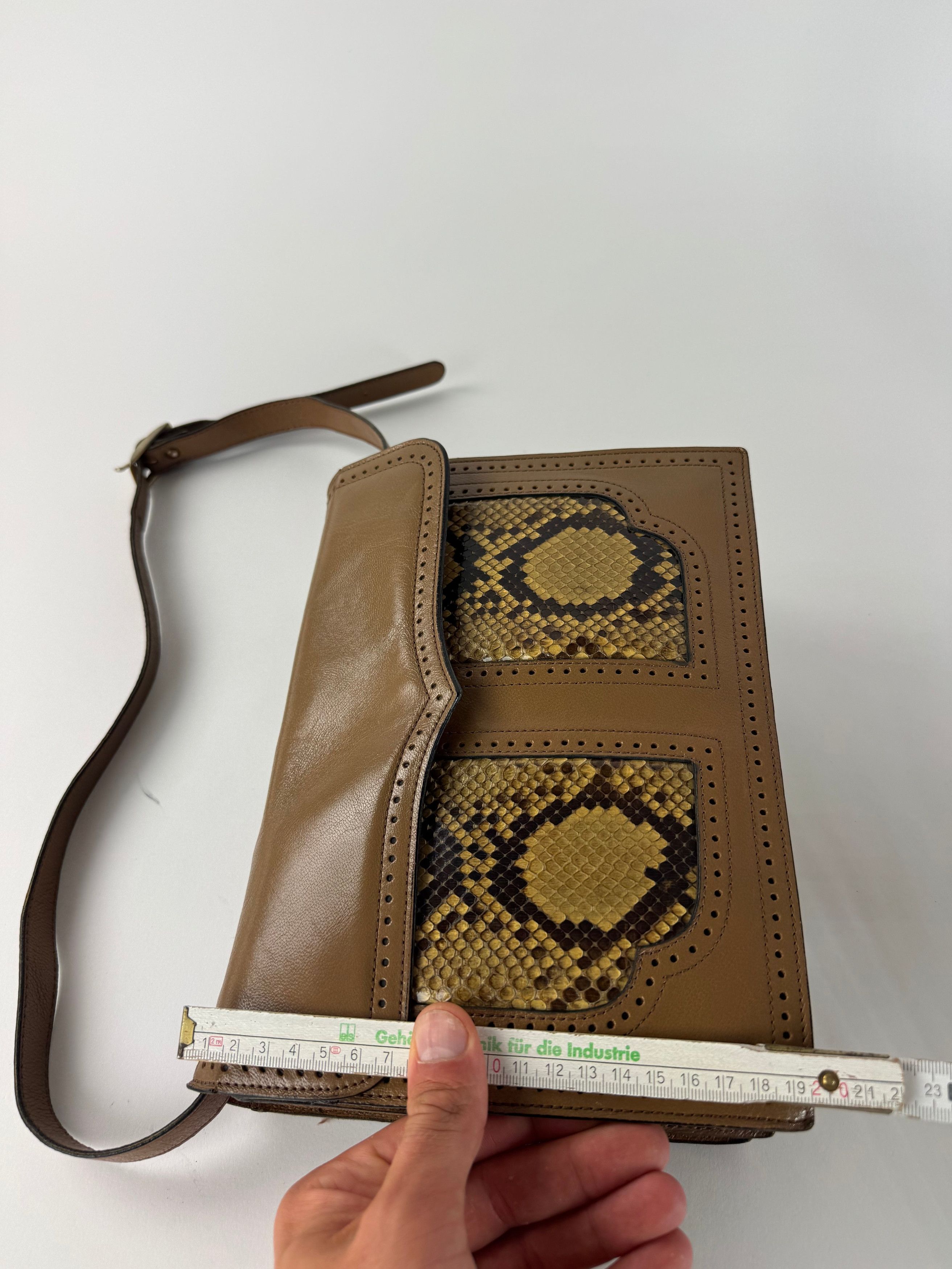 Other Vintage Yves Saint Laurent Leather snake bag brown Size ONE SIZE - 13 Thumbnail