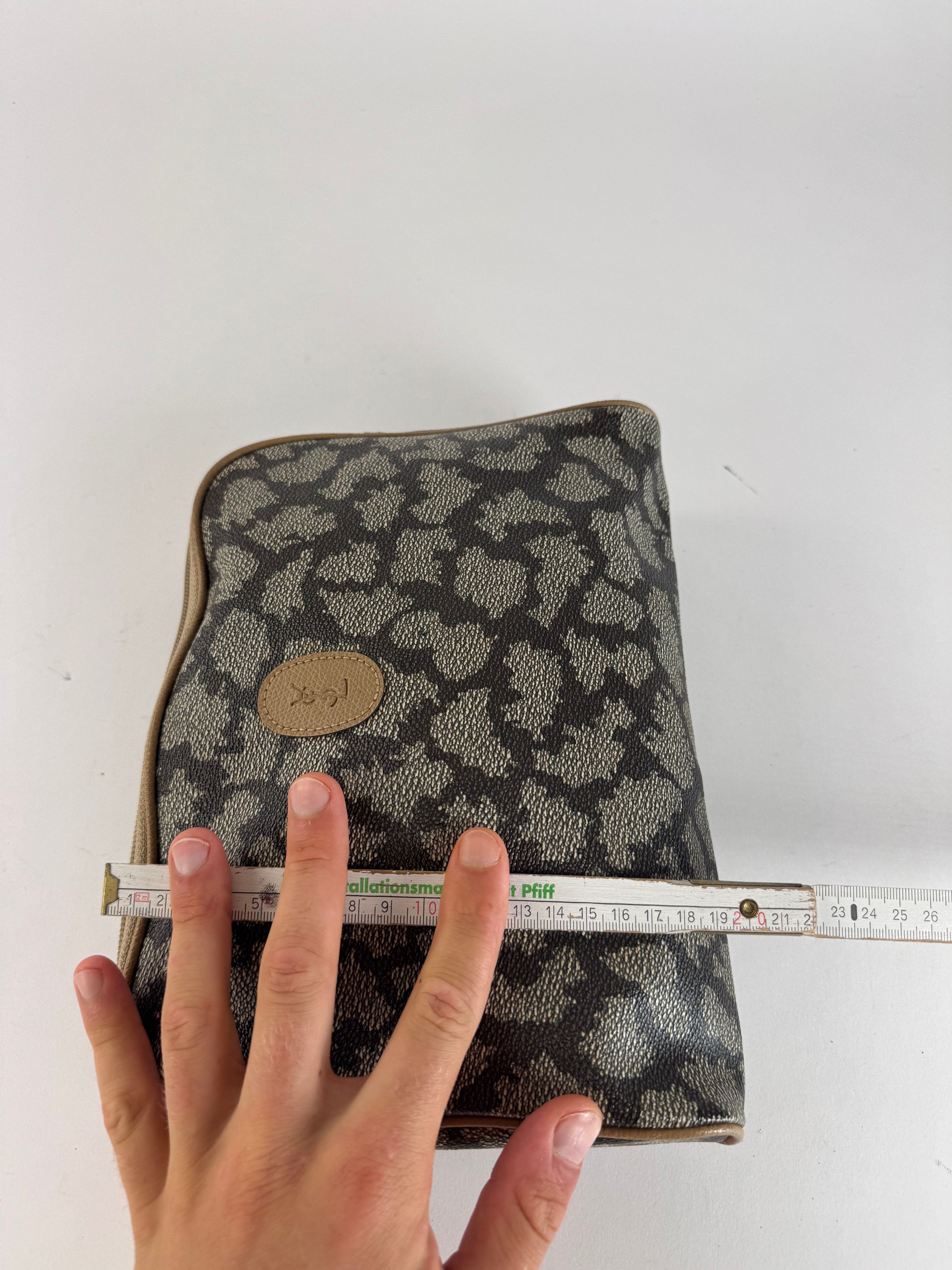 Other Vintage Yves Saint Laurent Clutch Cosmetic Bag Size ONE SIZE - 13 Thumbnail
