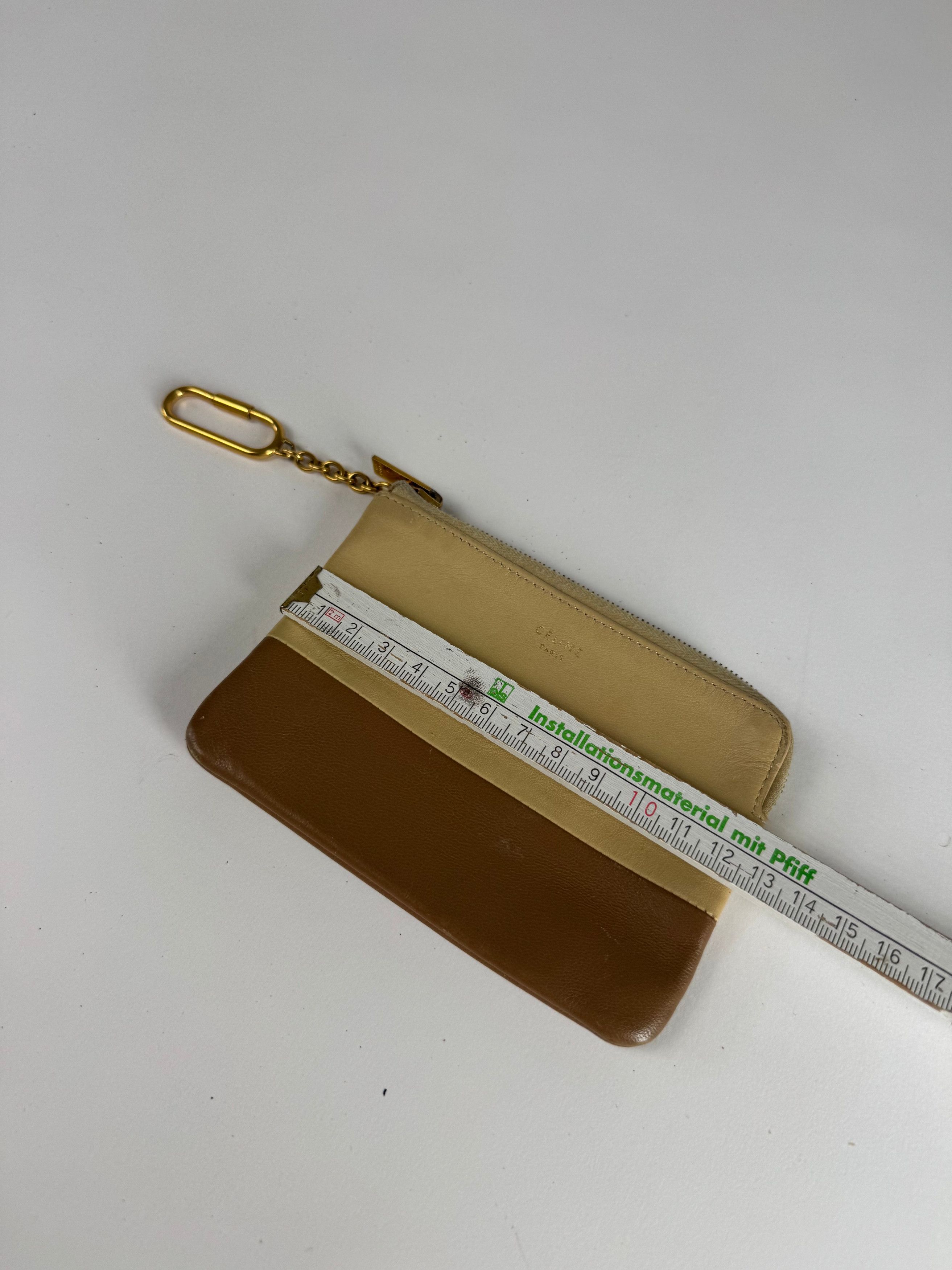 Celine Vintage Paris Leather Card Holder Beige Brown Size ONE SIZE - 9 Thumbnail