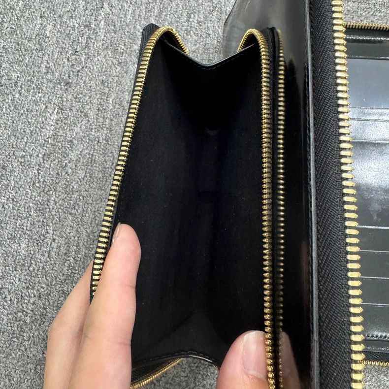 Juun.J Juun.J Patent Leather Clutch Bag Size ONE SIZE - 6 Thumbnail