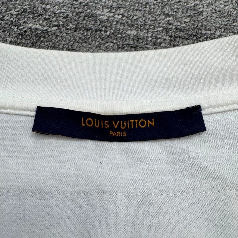 Louis Vuitton Louis Vuitton Embroidered Letter Short Sleeve Size US XL / EU 56 / 4 - 3 Thumbnail