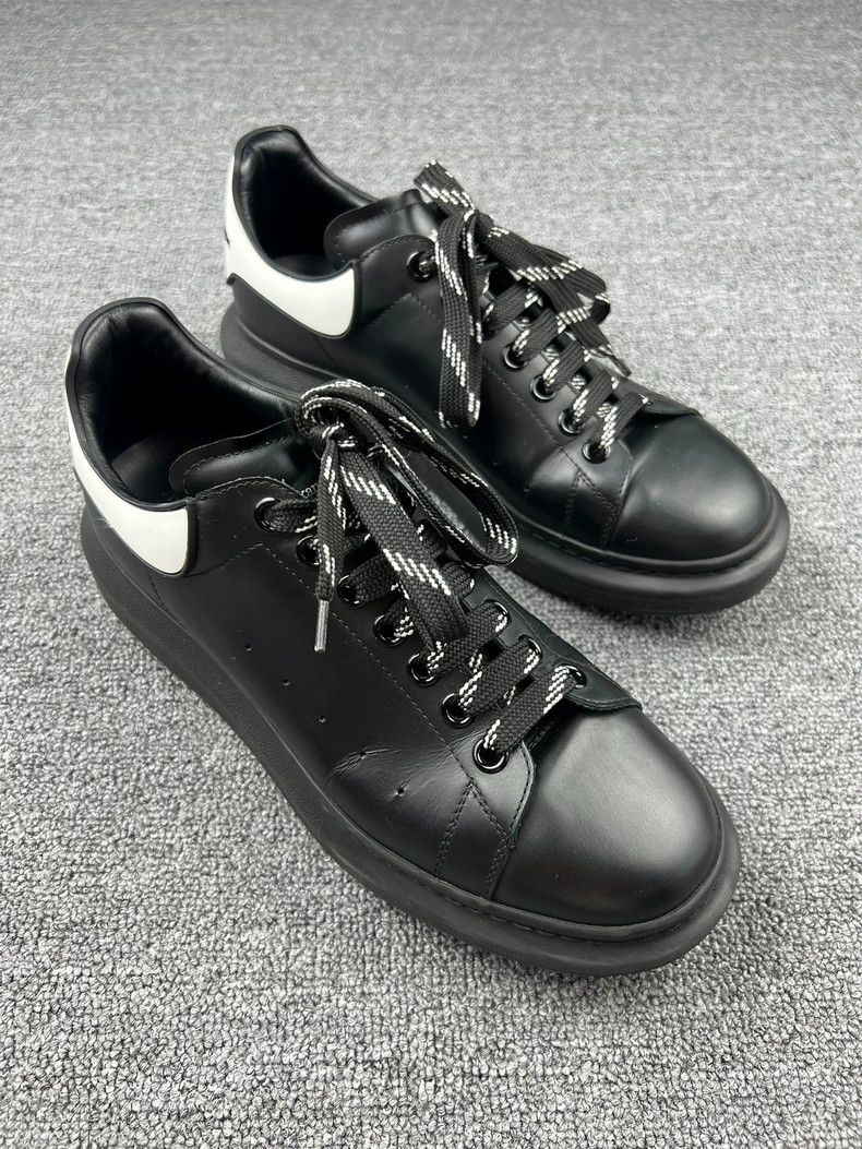Alexander McQueen McQueen Black Leather Casual Sneakers Size US 10.5 / EU 43-44 - 2 Thumbnail