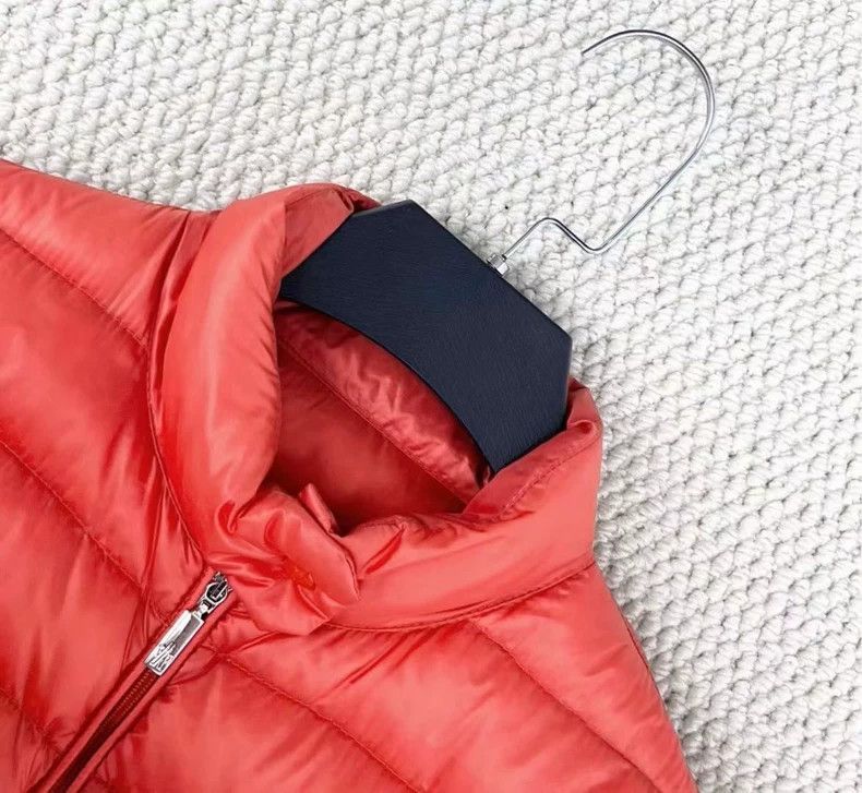 Moncler Moncler Lans Short Down Jacket with Logo Size US XS / EU 42 / 0 - 3 Thumbnail