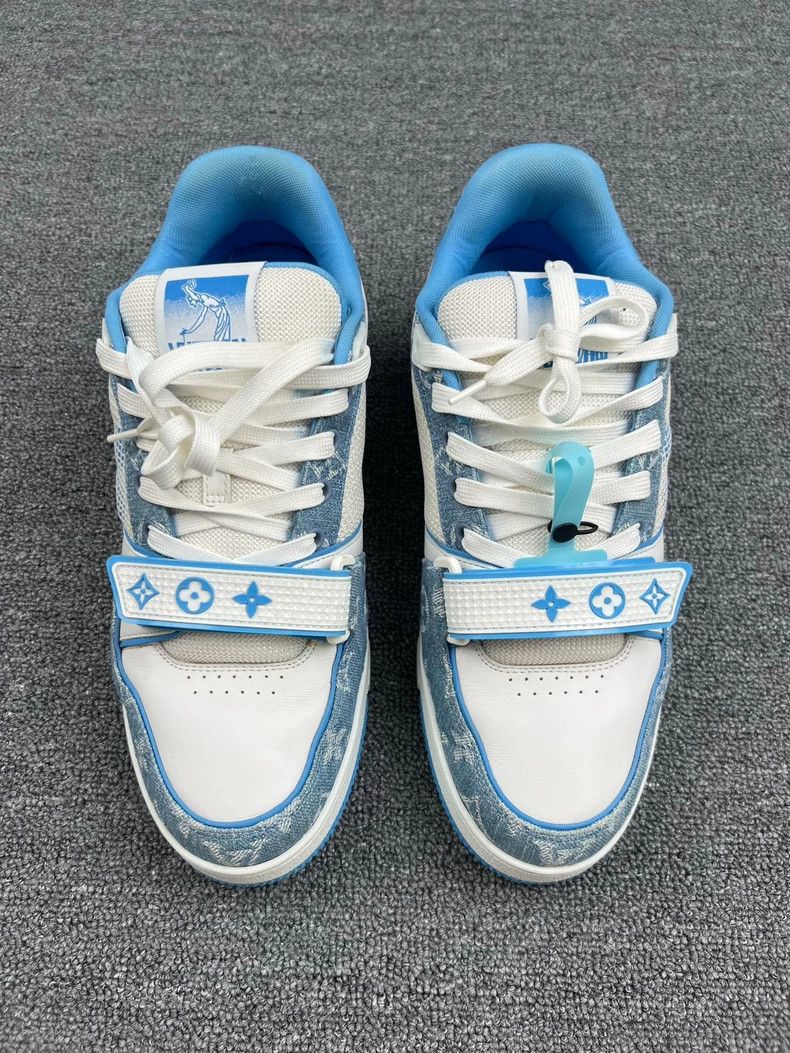 Louis Vuitton Louis Vuitton Trainer Lowtop Sneakers Blue White Size US 9 / EU 42 - 3 Thumbnail