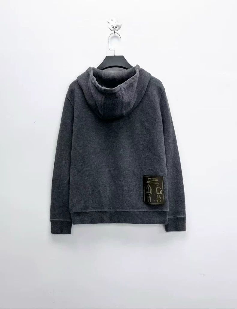 Louis Vuitton Louis Vuitton Grey Logo Zip Hoodie Size US S / EU 44-46 / 1 - 2 Thumbnail