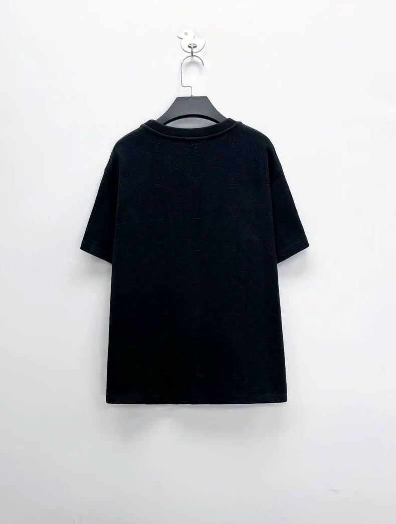 Louis Vuitton Louis Vuitton Monogram Pocket Short Sleeve Tee Size US S / EU 44-46 / 1 - 2 Thumbnail