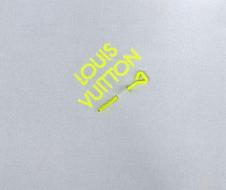 Louis Vuitton Louis Vuitton White Embroidered Knit Tee Size US XS / EU 42 / 0 - 4 Thumbnail
