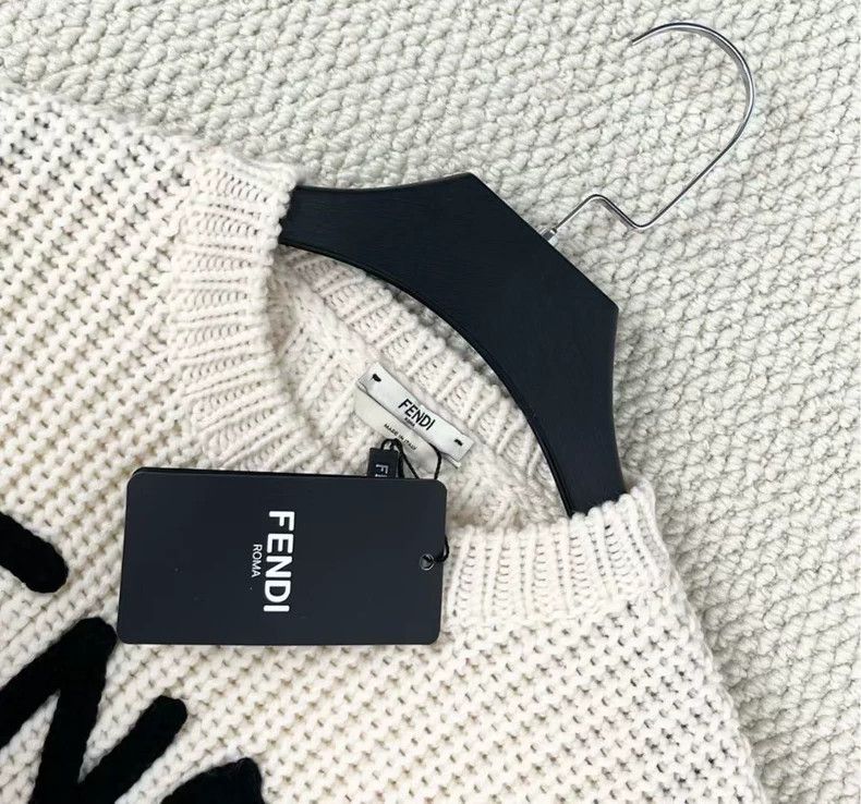 Fendi Fendi Roma Flocked Embroidery Letter Knit Sweater Size US M / EU 48-50 / 2 - 2 Thumbnail