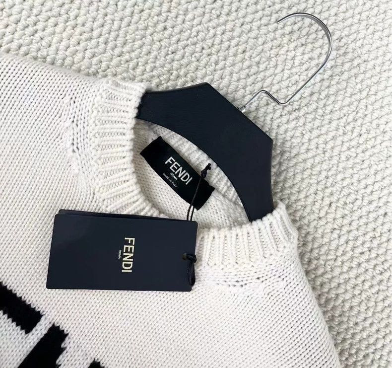 Fendi Fendi Beige Logo Intarsia Knit Sweater Size US L / EU 52-54 / 3 - 2 Thumbnail