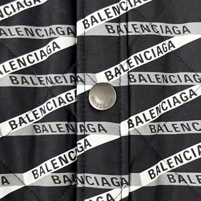 Balenciaga Balenciaga Striped Logo Lightweight Jacket Size US M / EU 48-50 / 2 - 5 Thumbnail