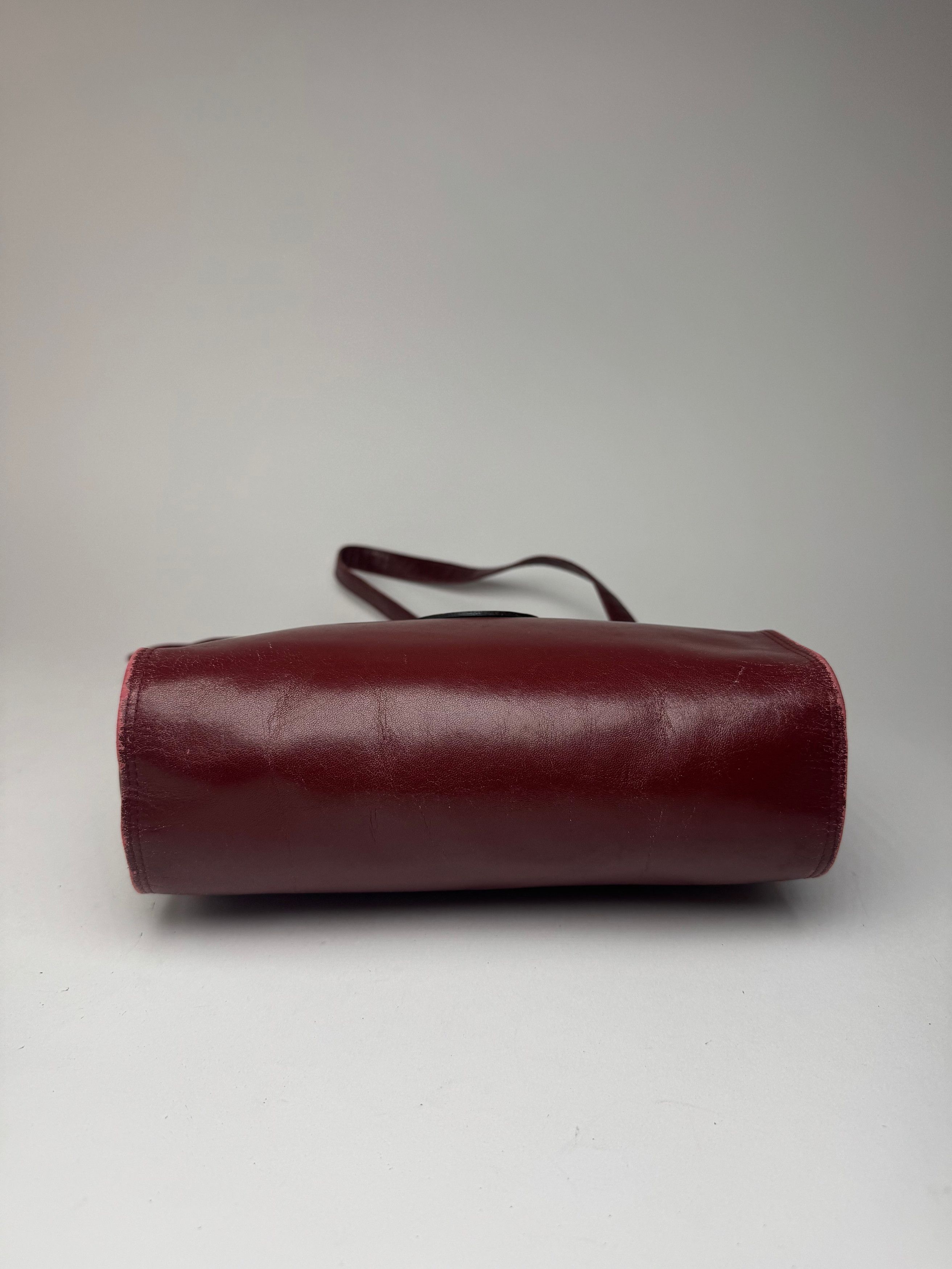 Cartier Vintage Leather Shoulder Bag Burgundy Size ONE SIZE - 11 Thumbnail