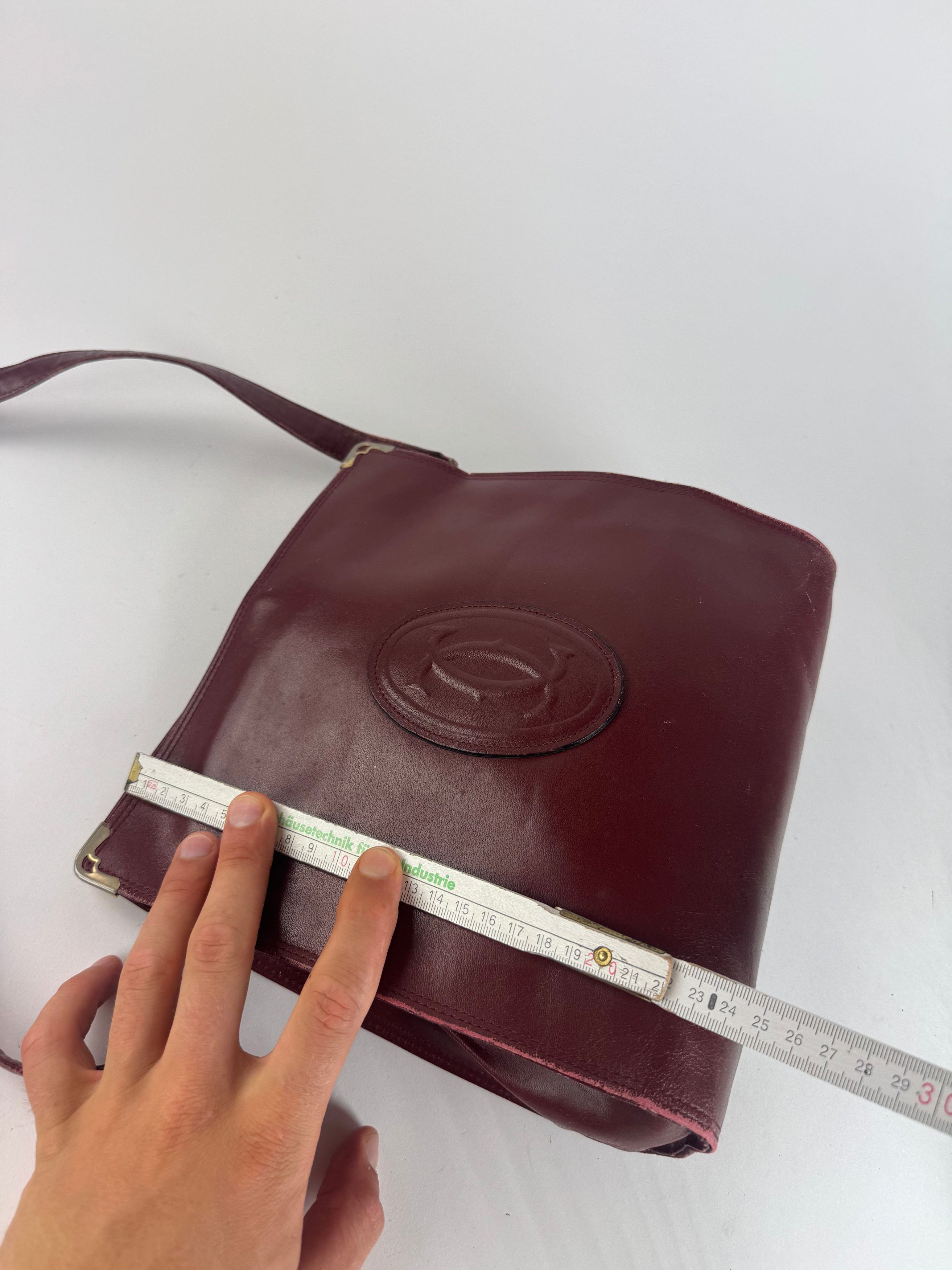 Cartier Vintage Leather Shoulder Bag Burgundy Size ONE SIZE - 12 Thumbnail
