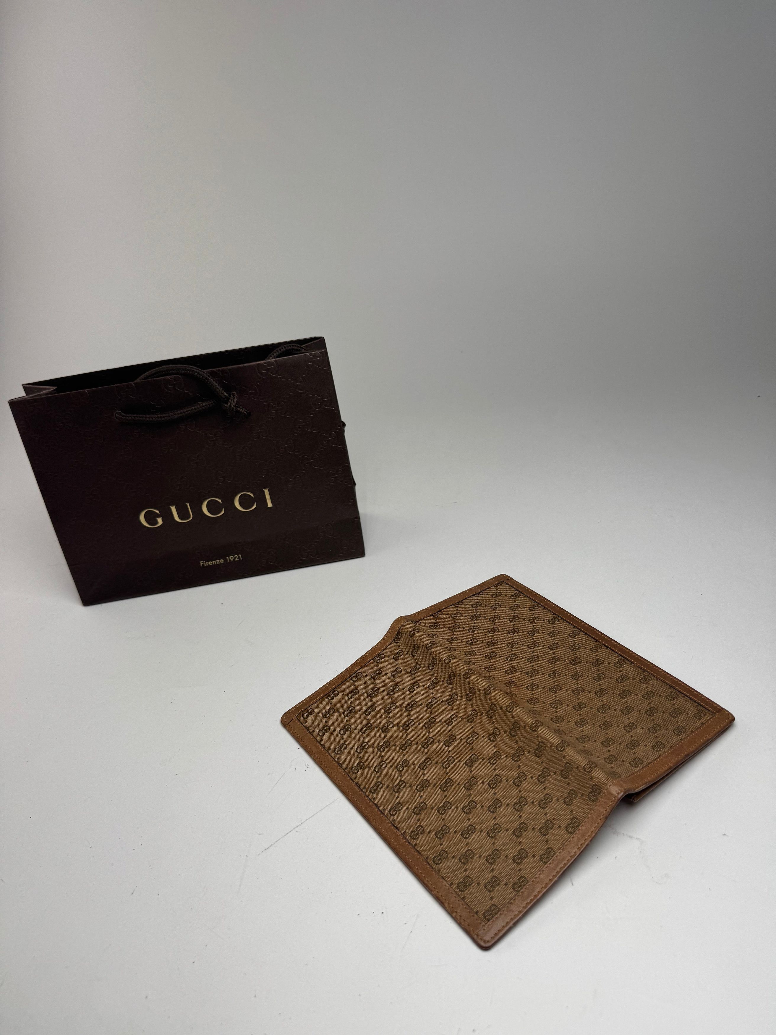Gucci Vintage Monogram Card / ID Holder beige Brown Size ONE SIZE - 6 Thumbnail