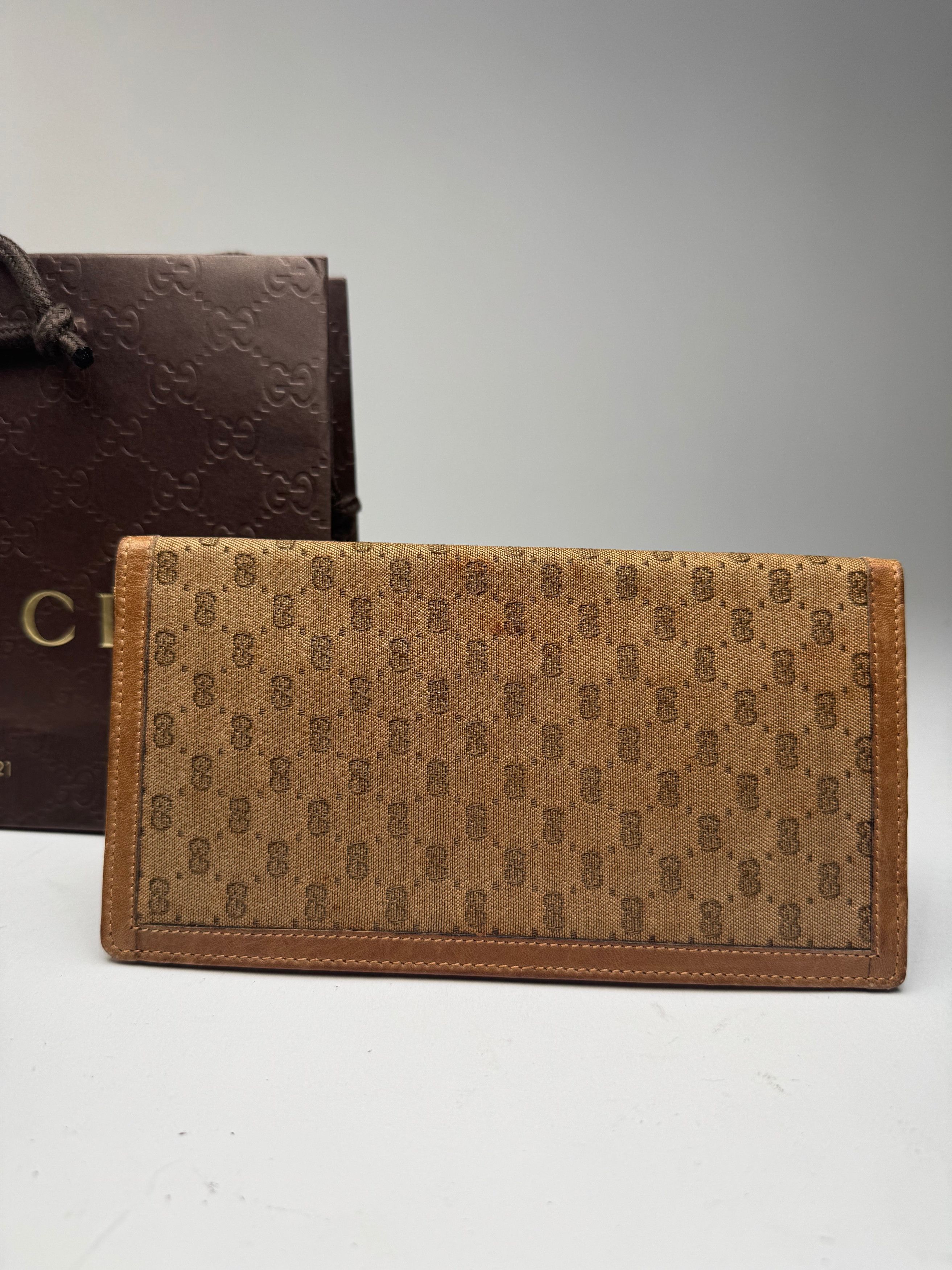 Gucci Vintage Monogram Card / ID Holder beige Brown Size ONE SIZE - 7 Thumbnail