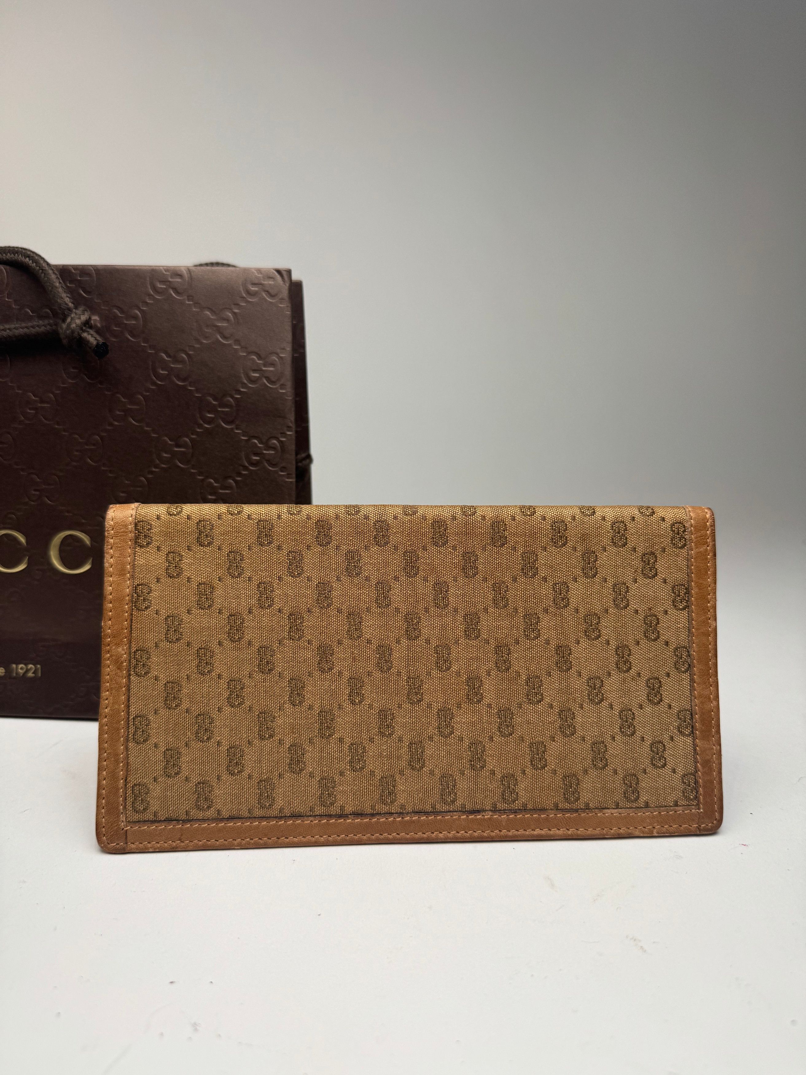 Gucci Vintage Monogram Card / ID Holder beige Brown Size ONE SIZE - 12 Thumbnail