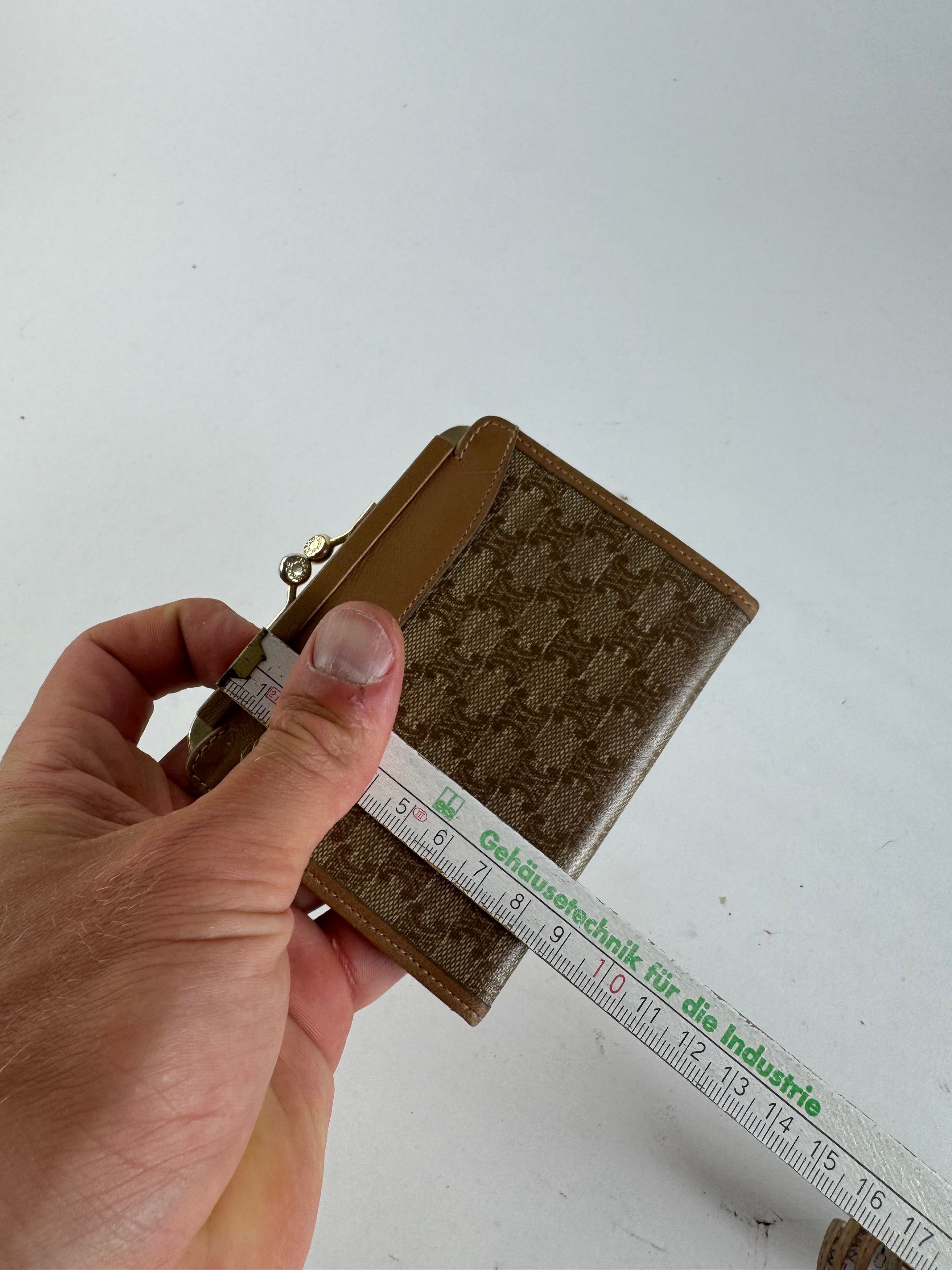 Celine Vintage Paris Leather Card Holder beige Brown Size ONE SIZE - 9 Thumbnail