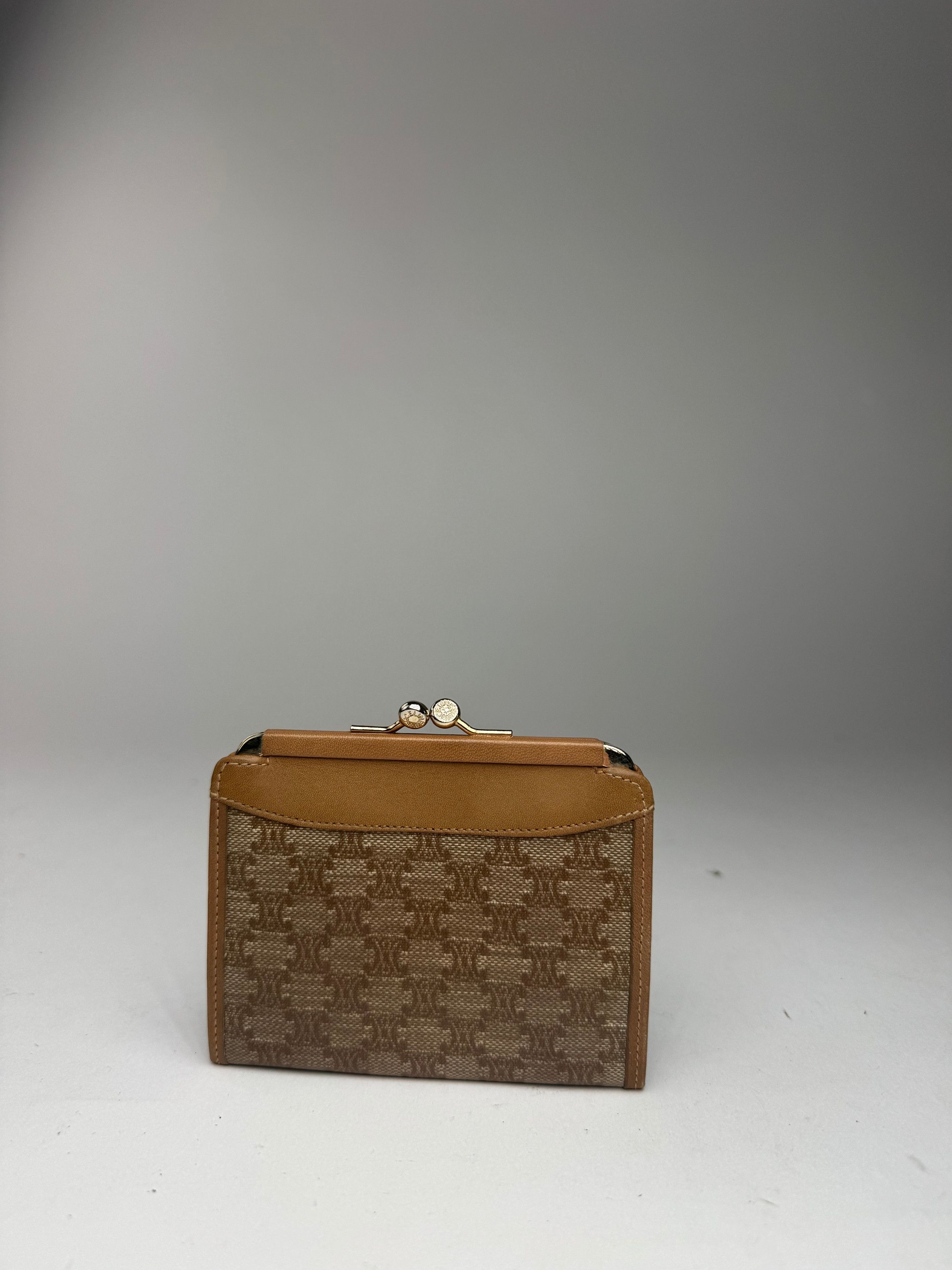 Celine Vintage Paris Leather Card Holder beige Brown Size ONE SIZE - 2 Thumbnail