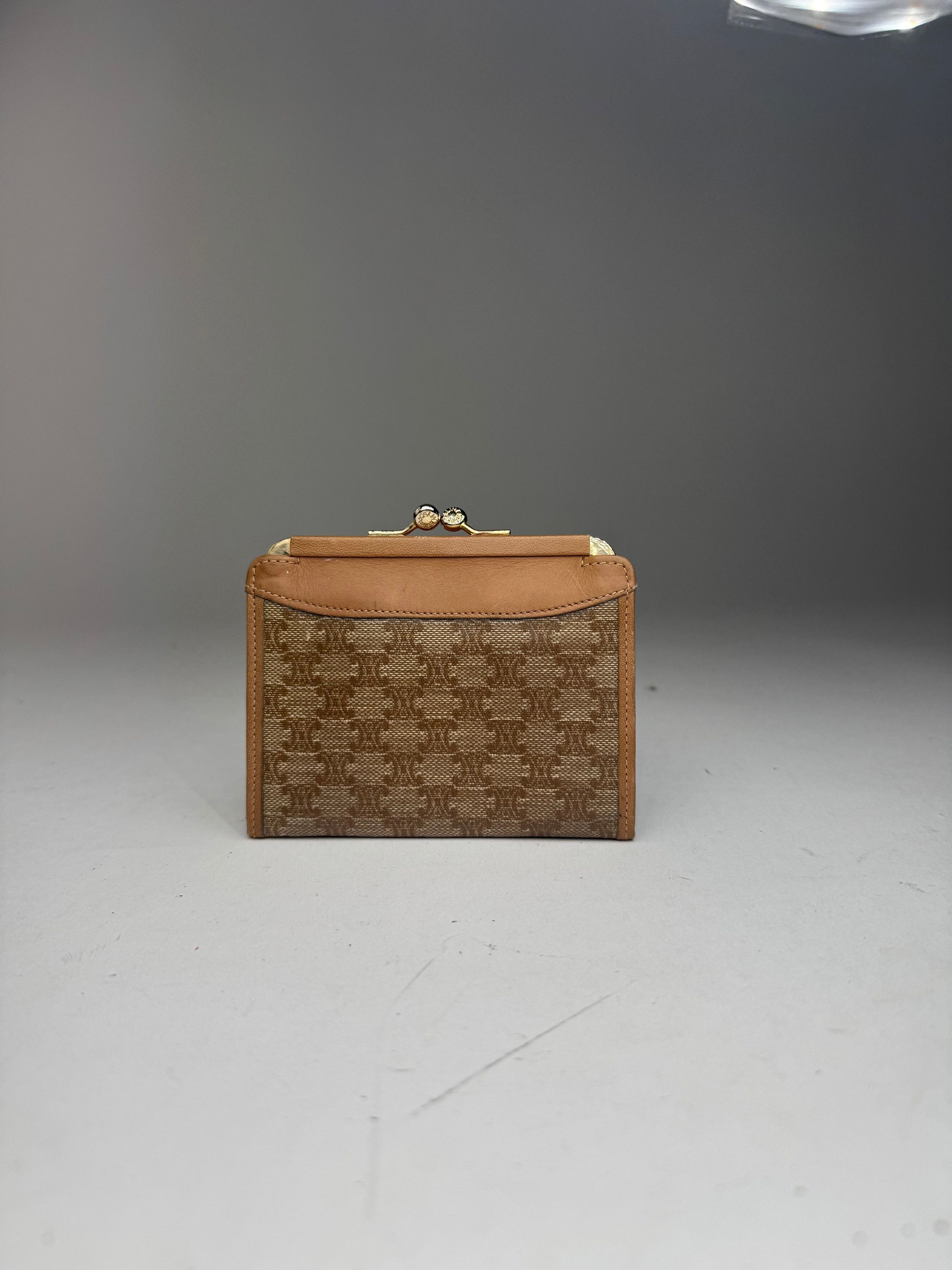 Celine Vintage Paris Leather Card Holder beige Brown Size ONE SIZE - 10 Thumbnail
