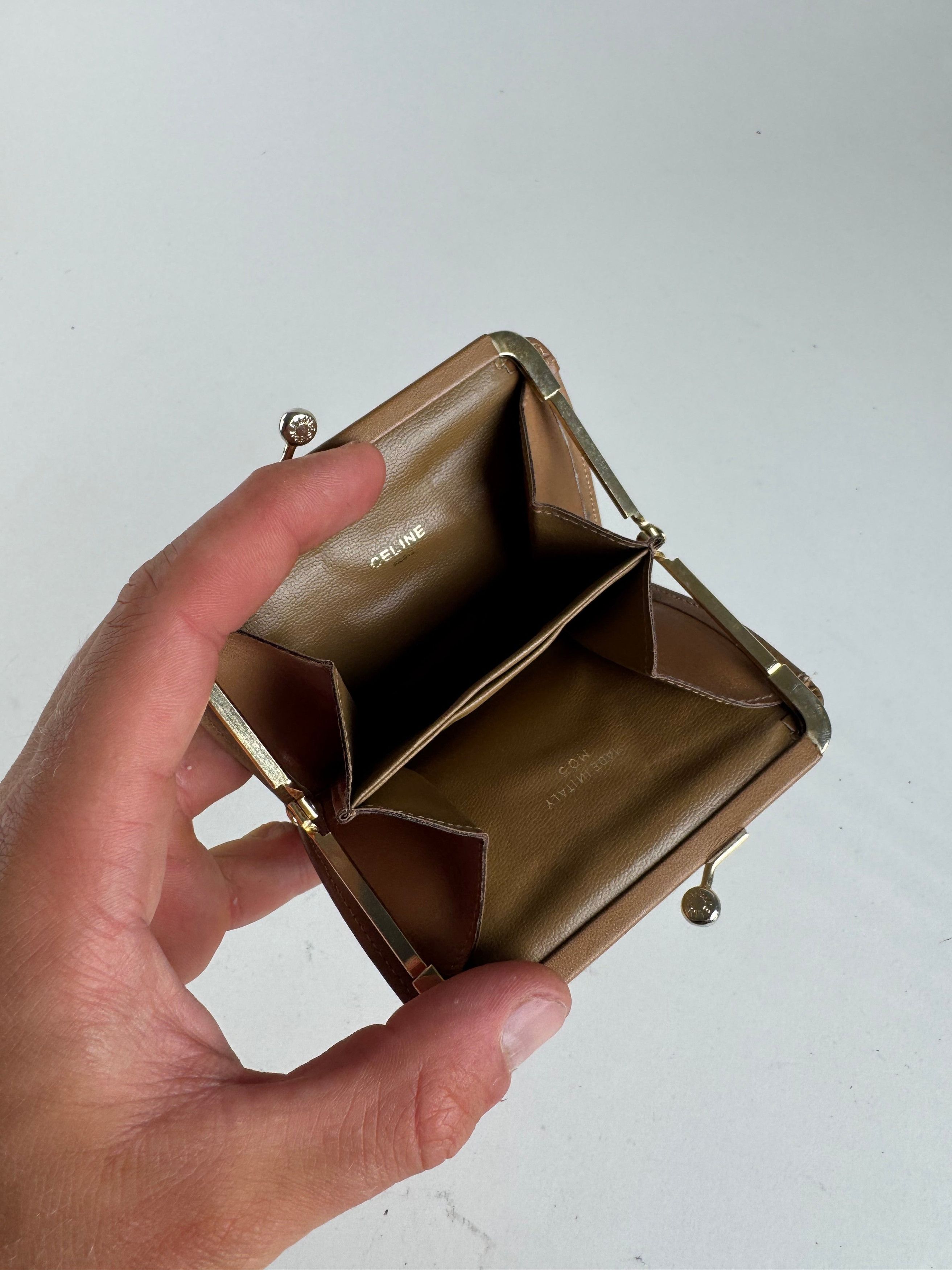 Celine Vintage Paris Leather Card Holder beige Brown Size ONE SIZE - 4 Thumbnail
