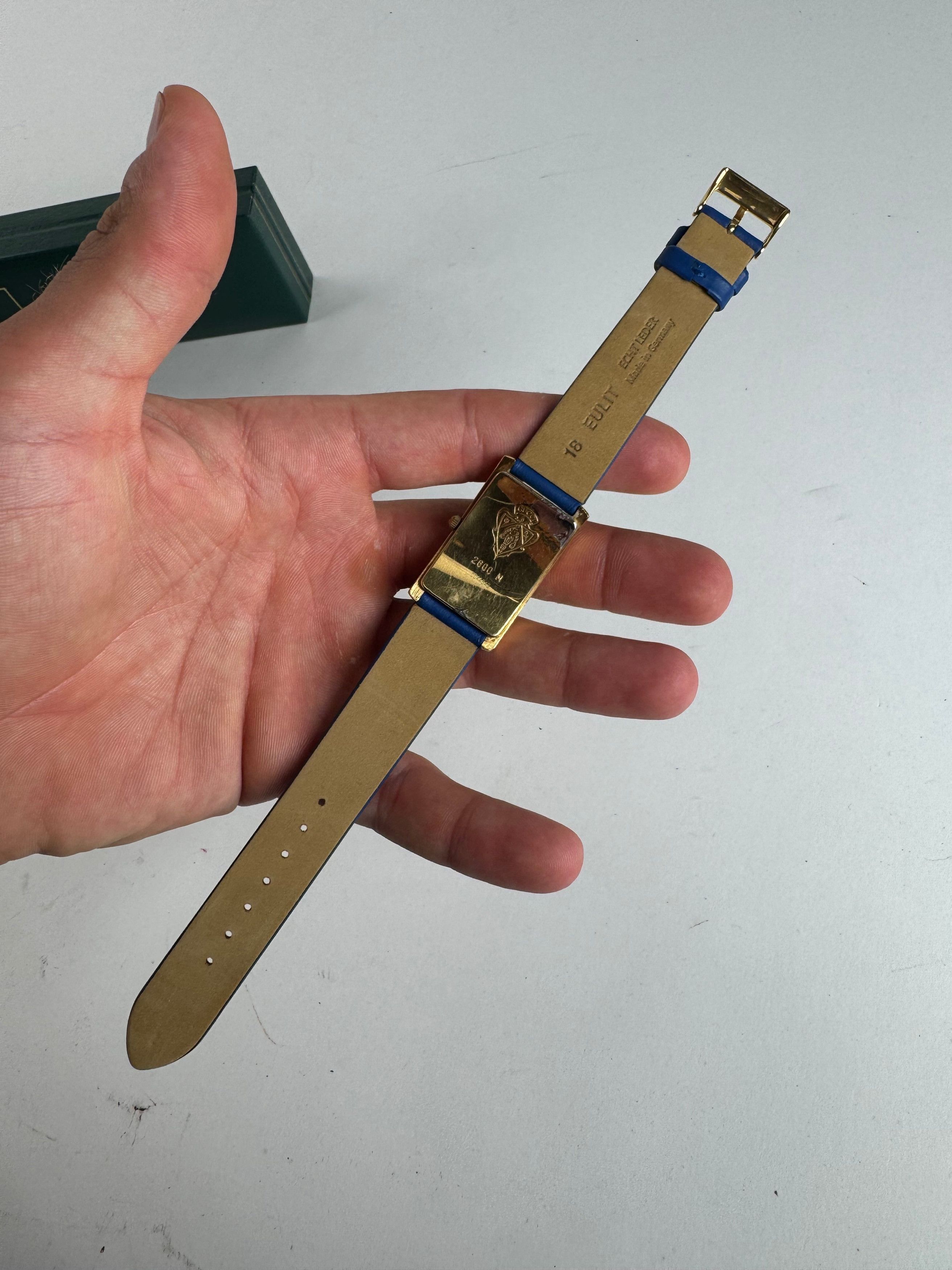 Gucci Vintage Watch Blue Gold Size ONE SIZE - 7 Thumbnail