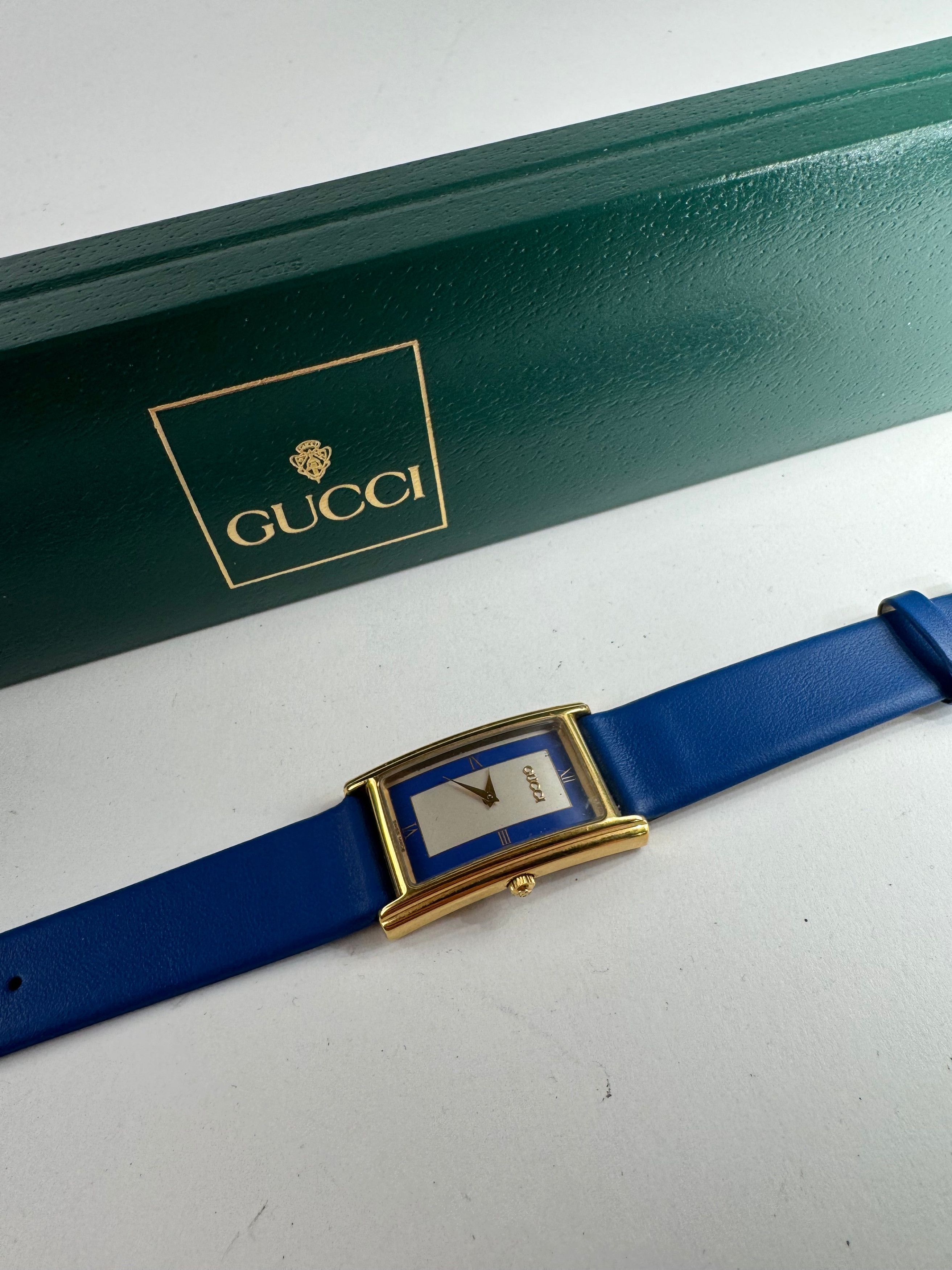 Gucci Vintage Watch Blue Gold Size ONE SIZE - 4 Thumbnail