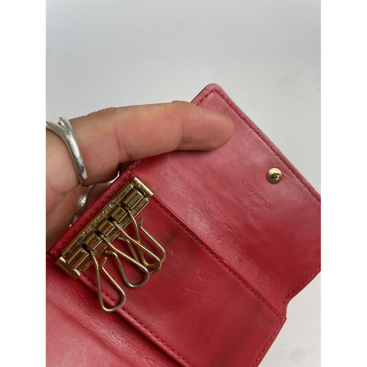 Louis Vuitton Lockme Red Patent Leather Purse Size ONE SIZE - 4 Thumbnail