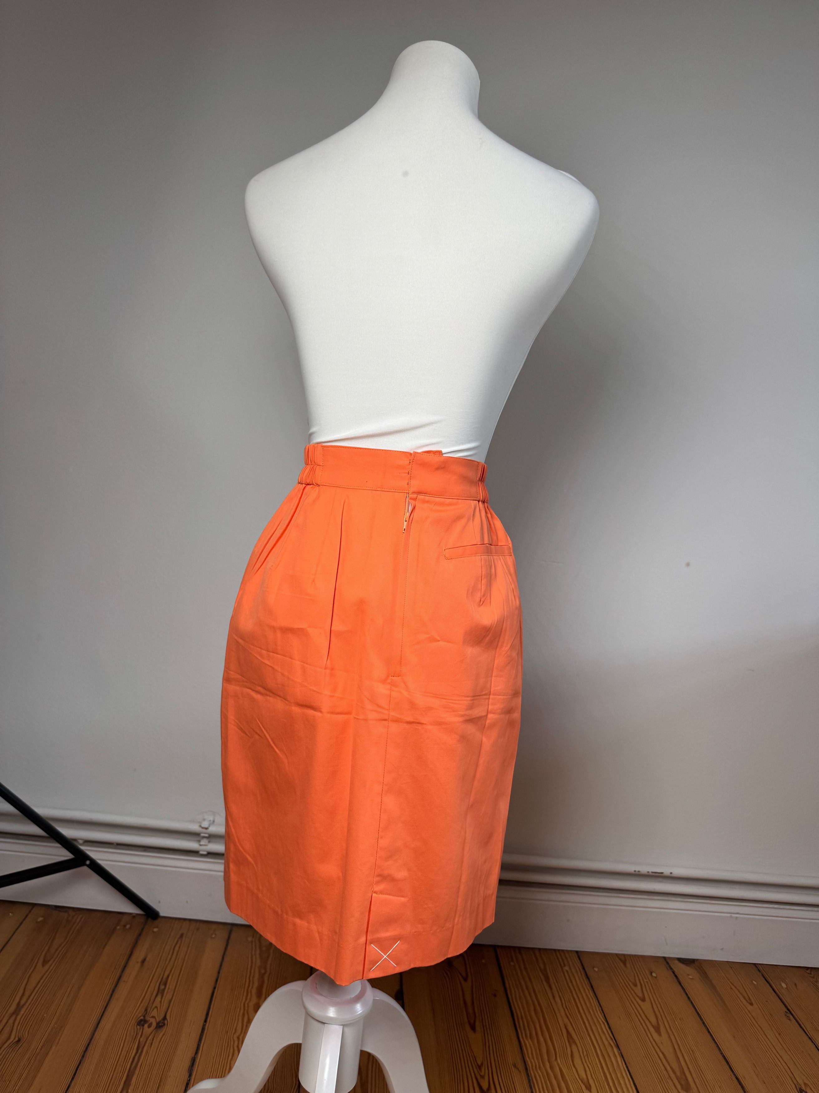 Balenciaga Vintage Skirt Orange 36/S Size 27" / US 4 / IT 40 - 3 Thumbnail