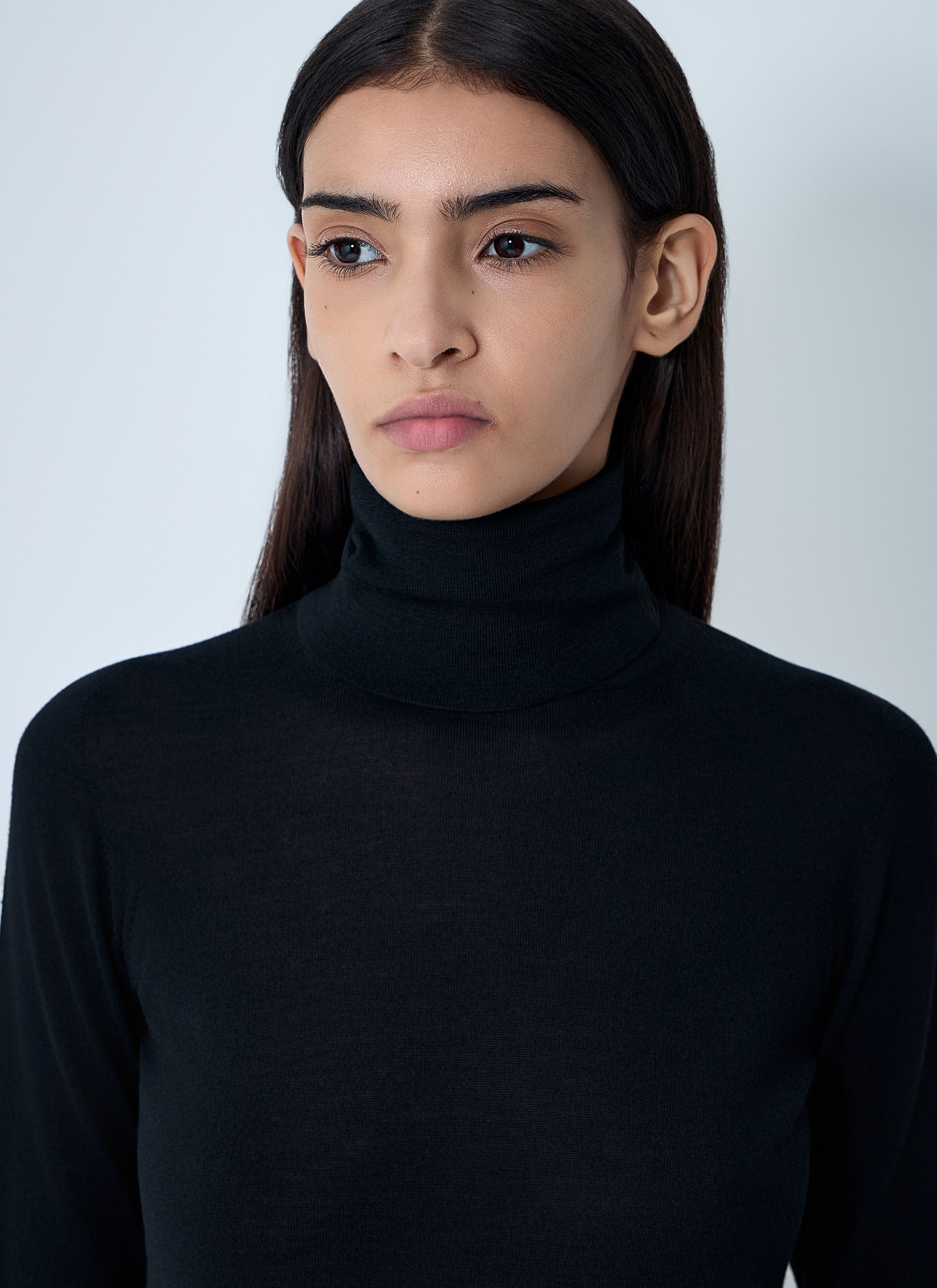 Max Mara Wool Turtleneck Sweater Size S / US 4 / IT 40 - 5 Thumbnail