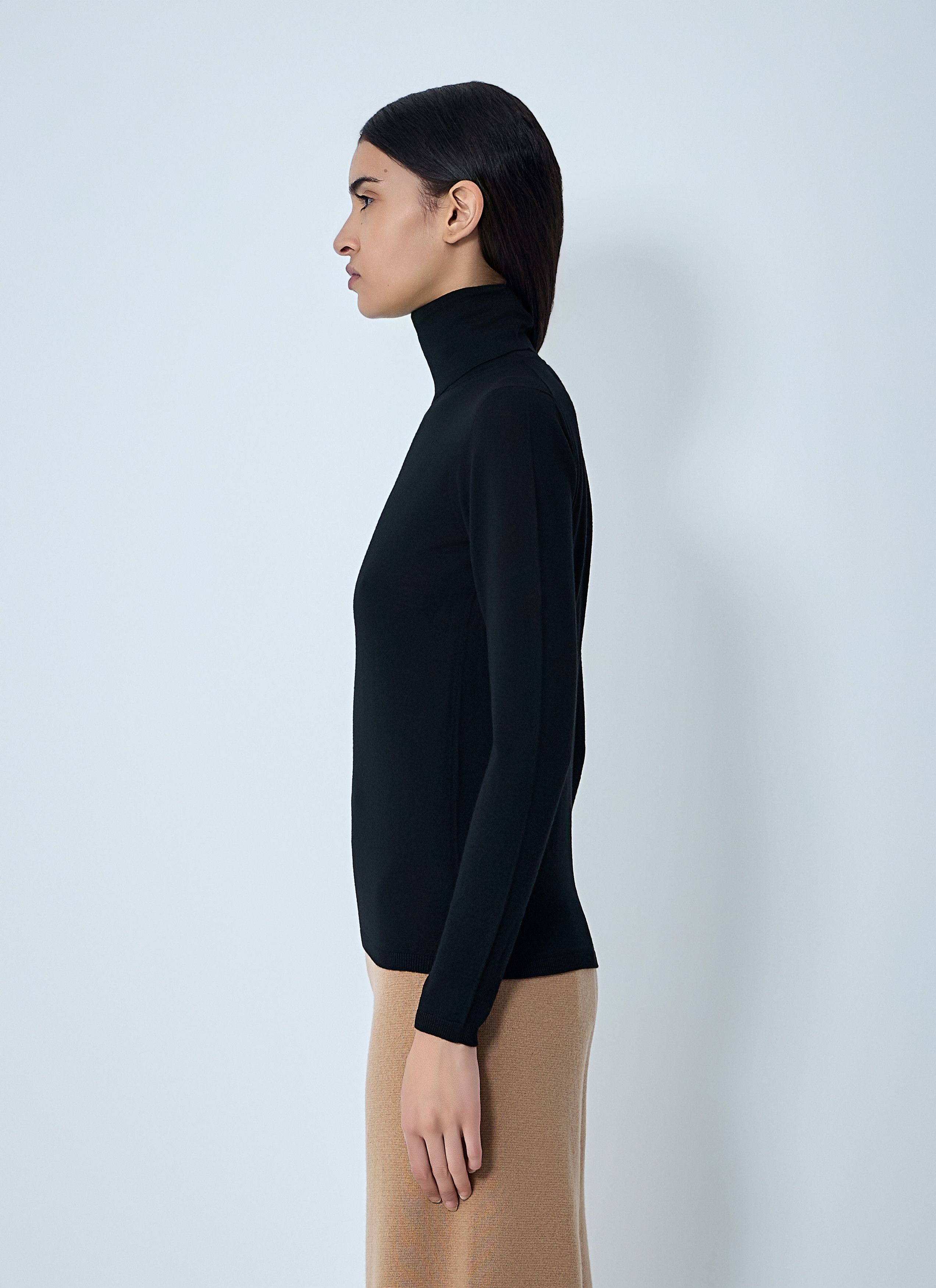 Max Mara Wool Turtleneck Sweater Size S / US 4 / IT 40 - 3 Thumbnail