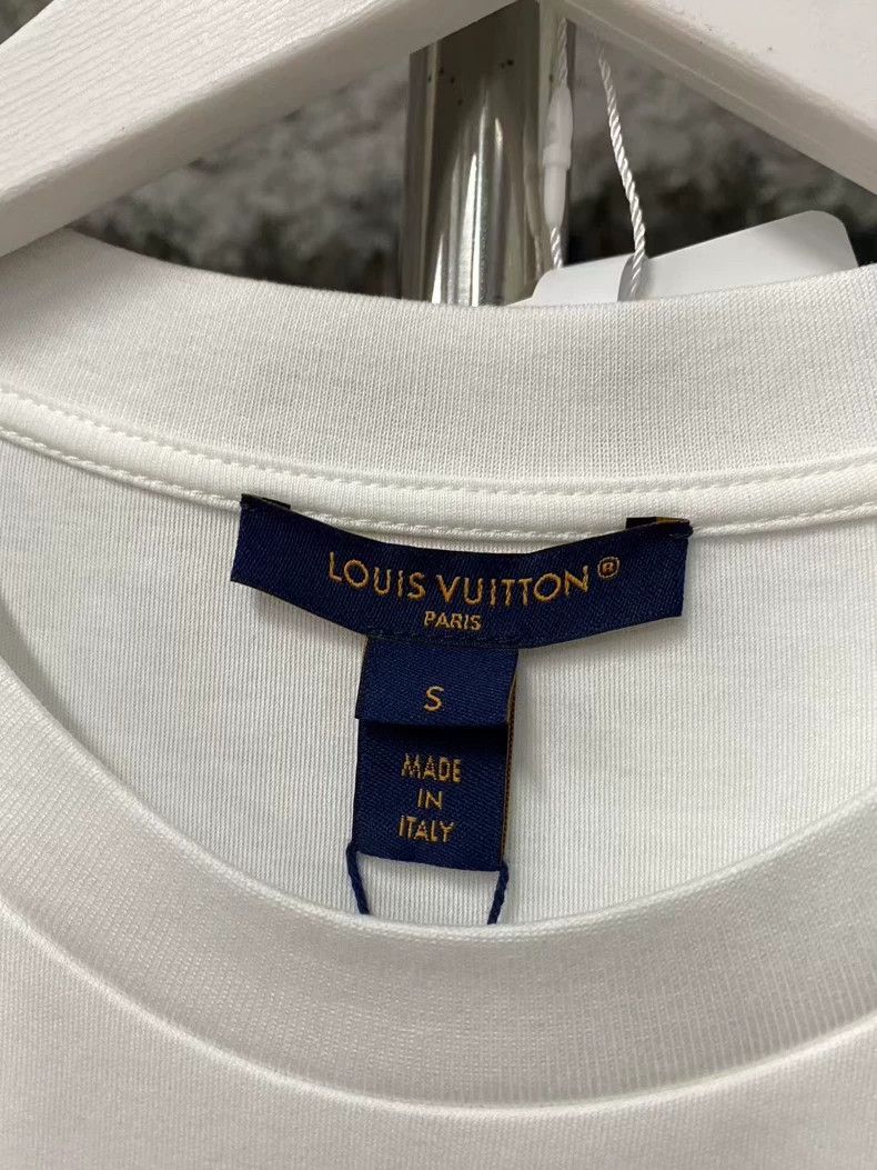 Louis Vuitton Louis Vuitton LV Script Logo T-Shirt-yf Size US S / EU 44-46 / 1 - 5 Thumbnail